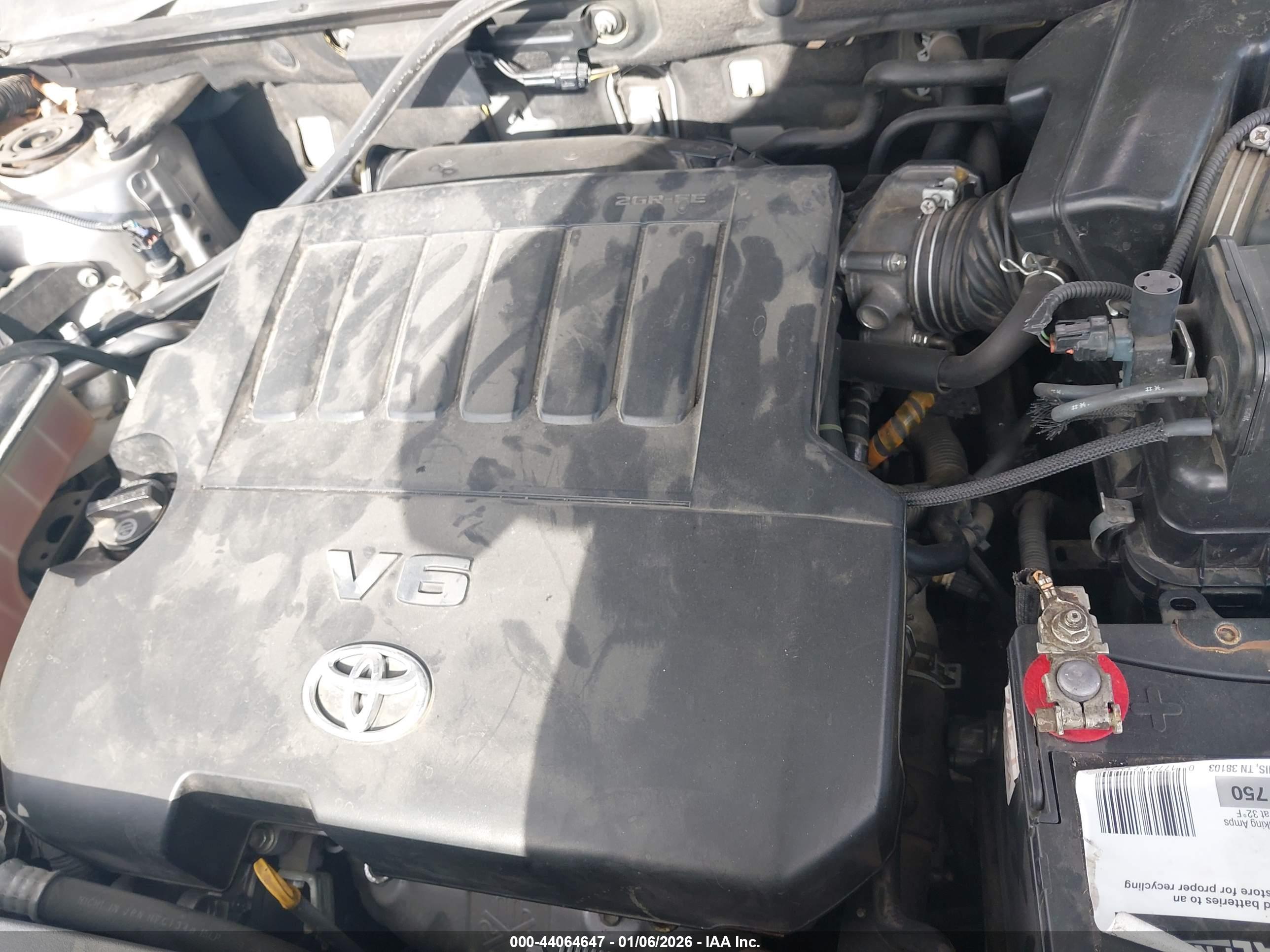 TOYOTA RAV4 image 10