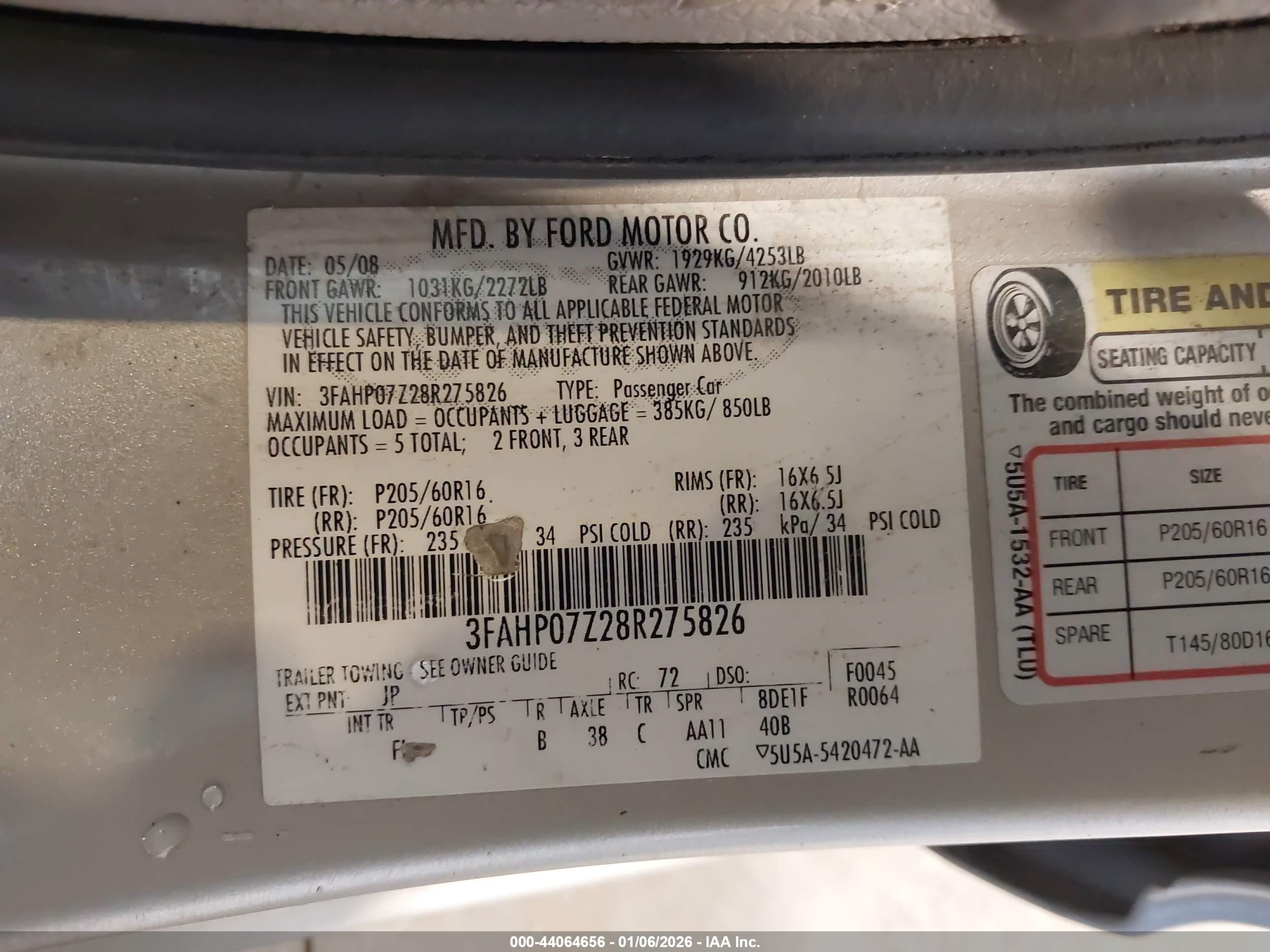 FORD FUSION image 9
