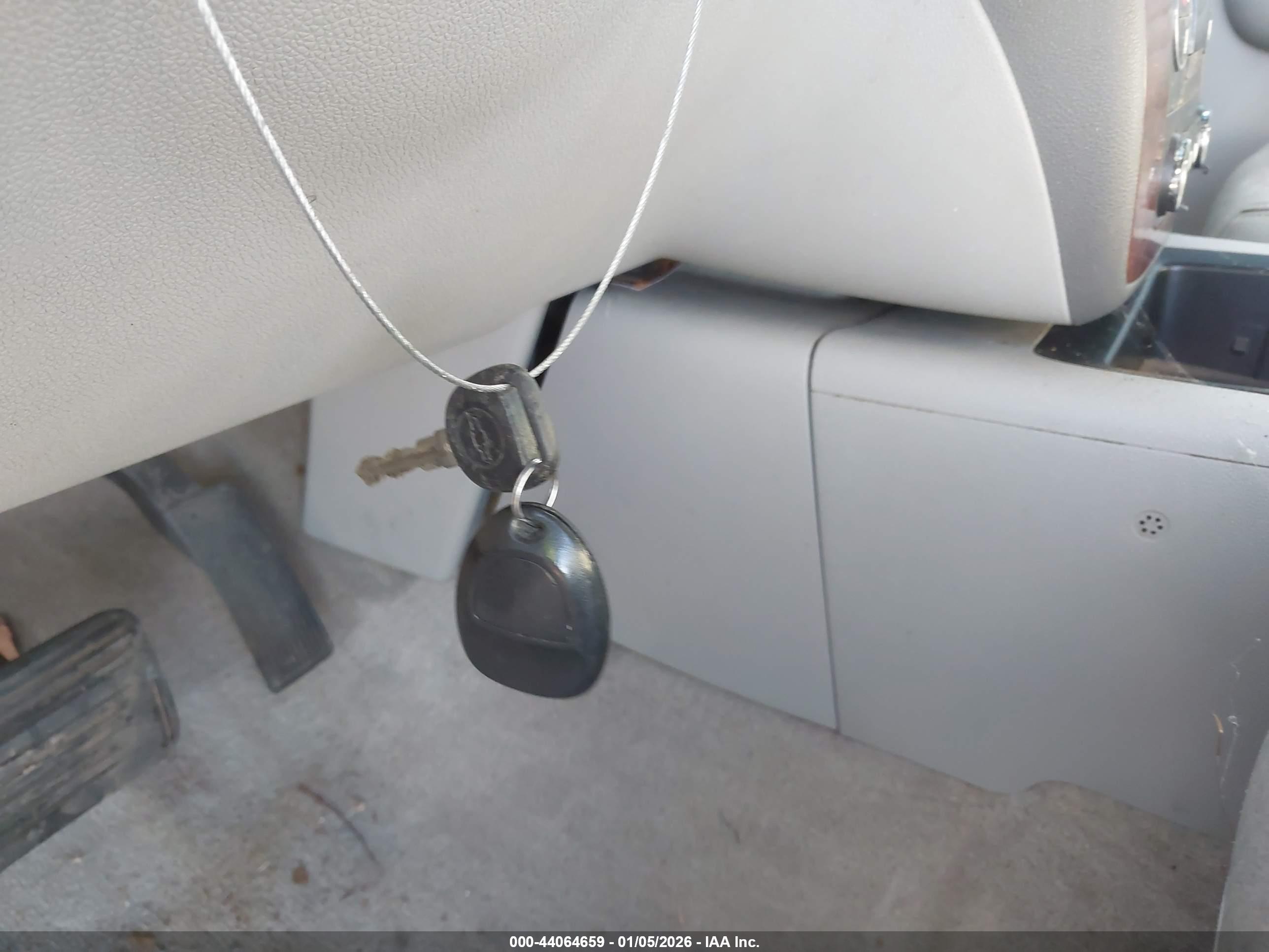 CHEVROLET AVALANCHE image 11