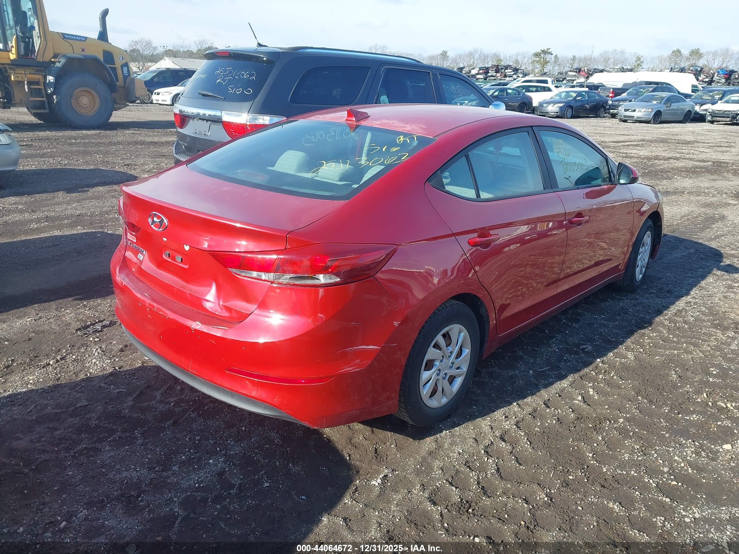 HYUNDAI ELANTRA image 4
