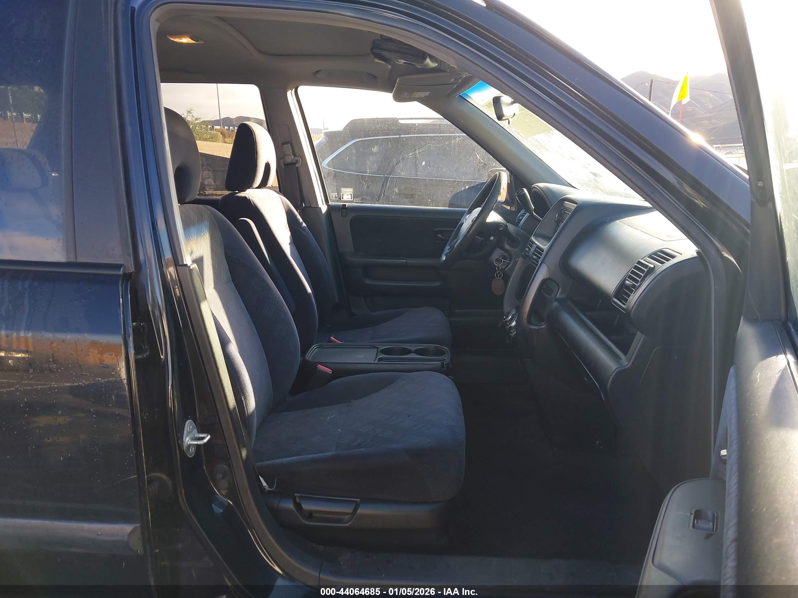 HONDA CR-V image 5