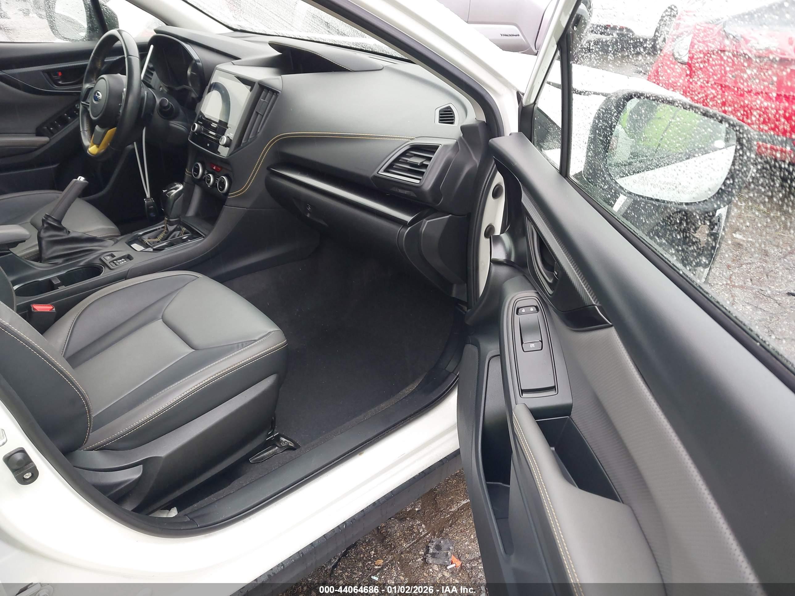 SUBARU CROSSTREK image 5