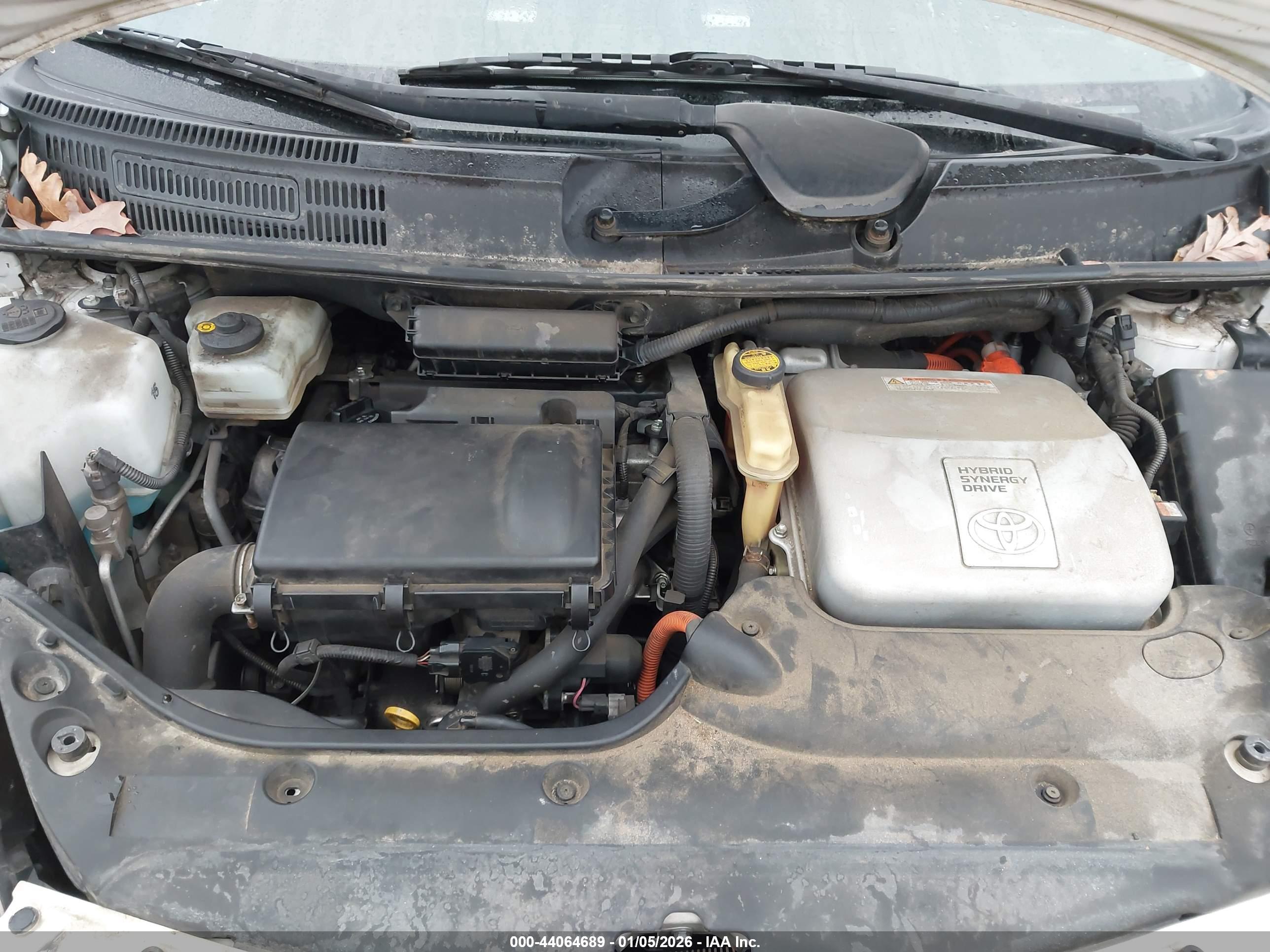 TOYOTA PRIUS image 10