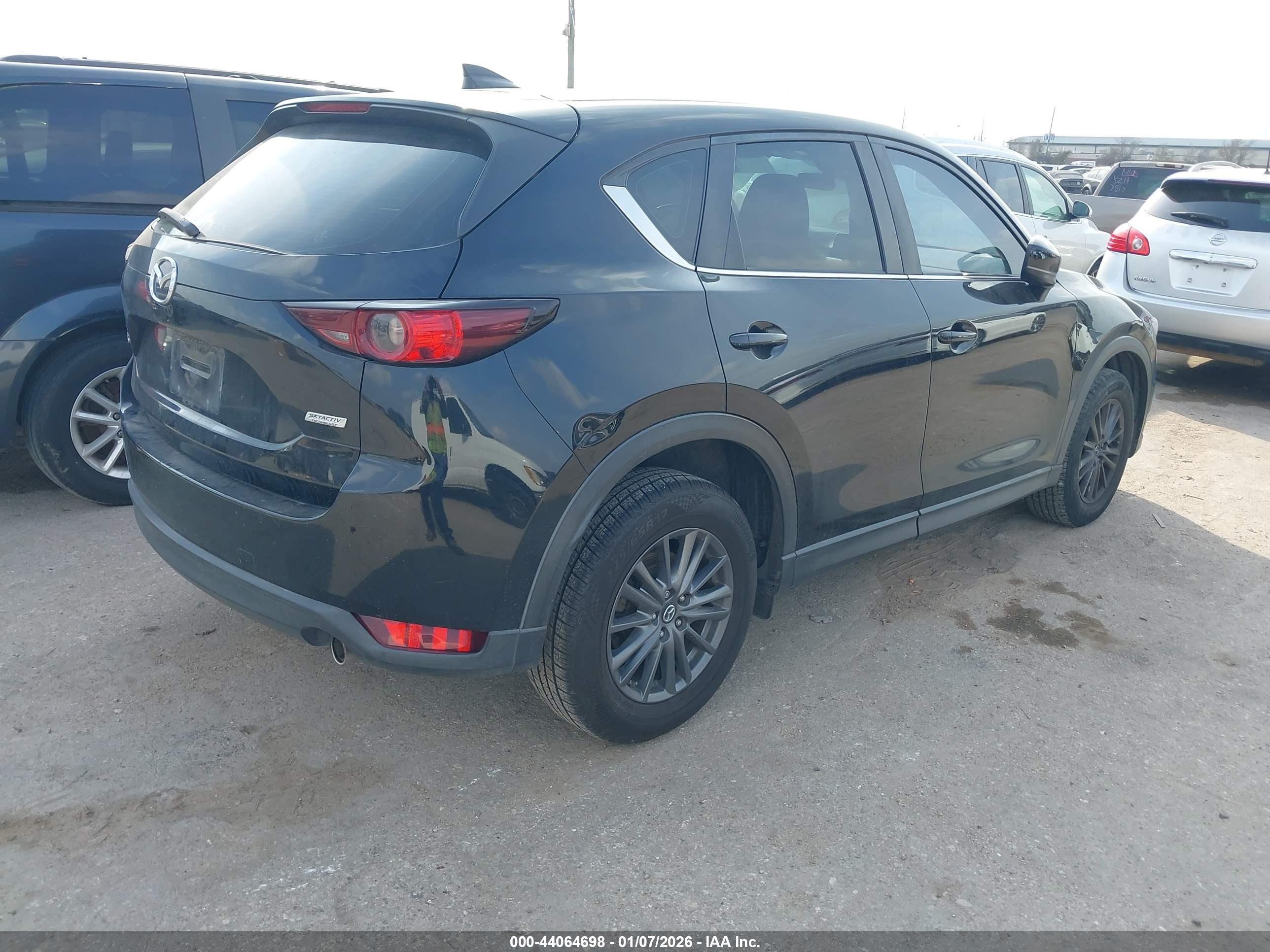 MAZDA CX-5 image 4