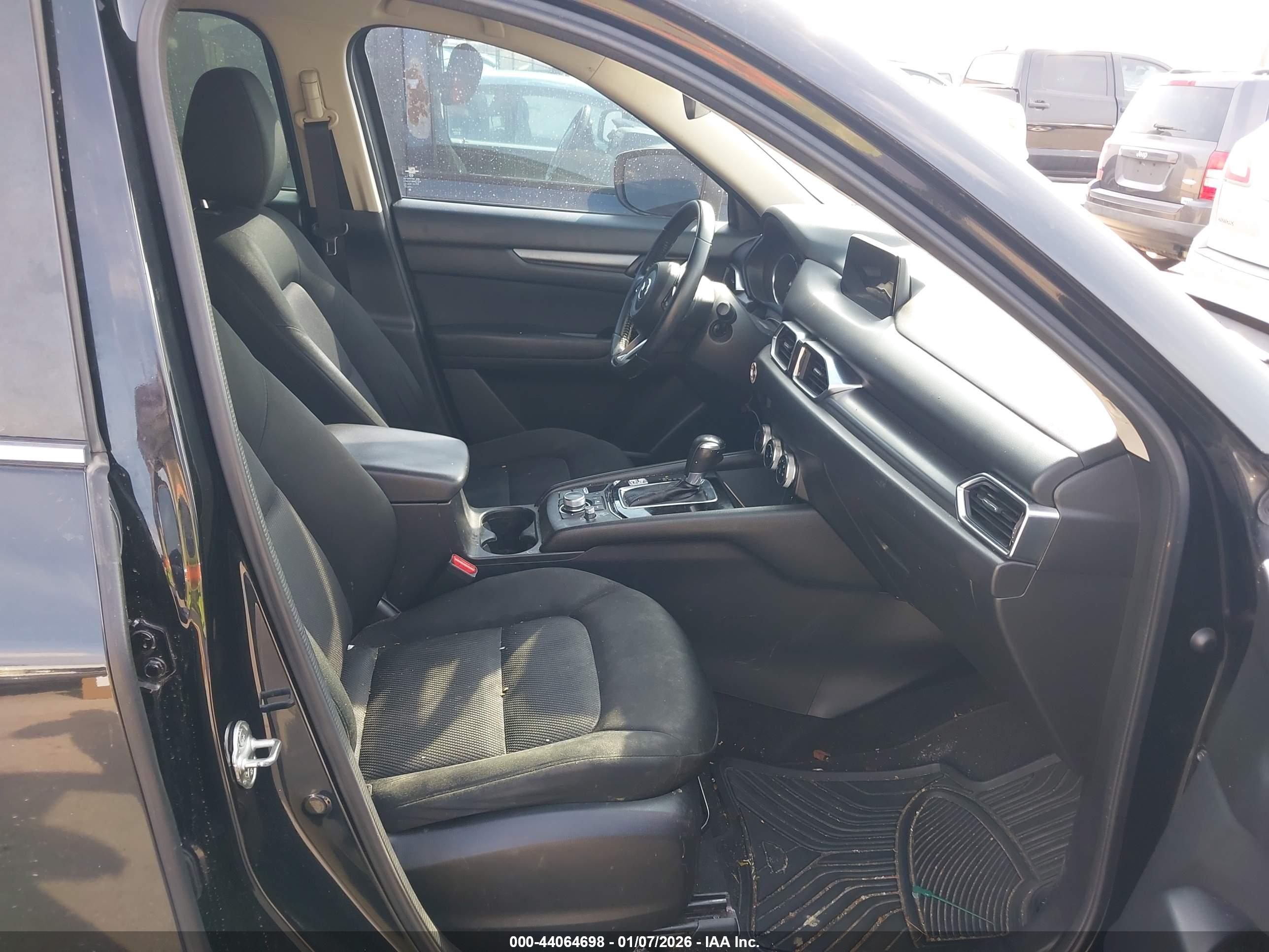 MAZDA CX-5 image 5