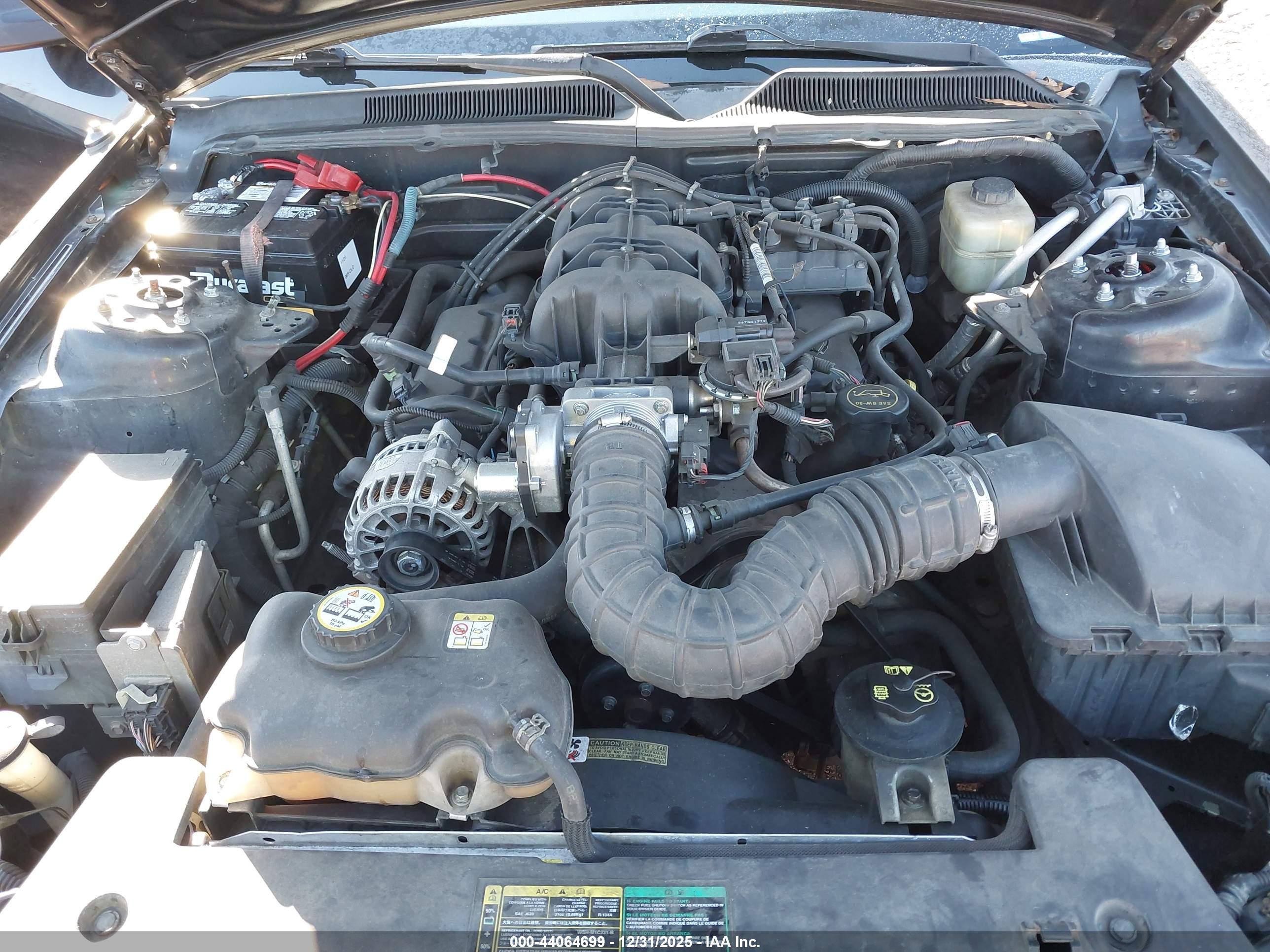 FORD MUSTANG image 10