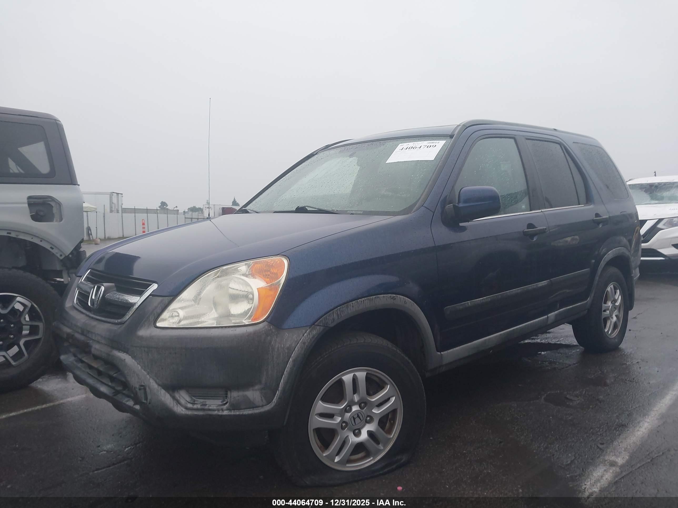 HONDA CR-V image 2