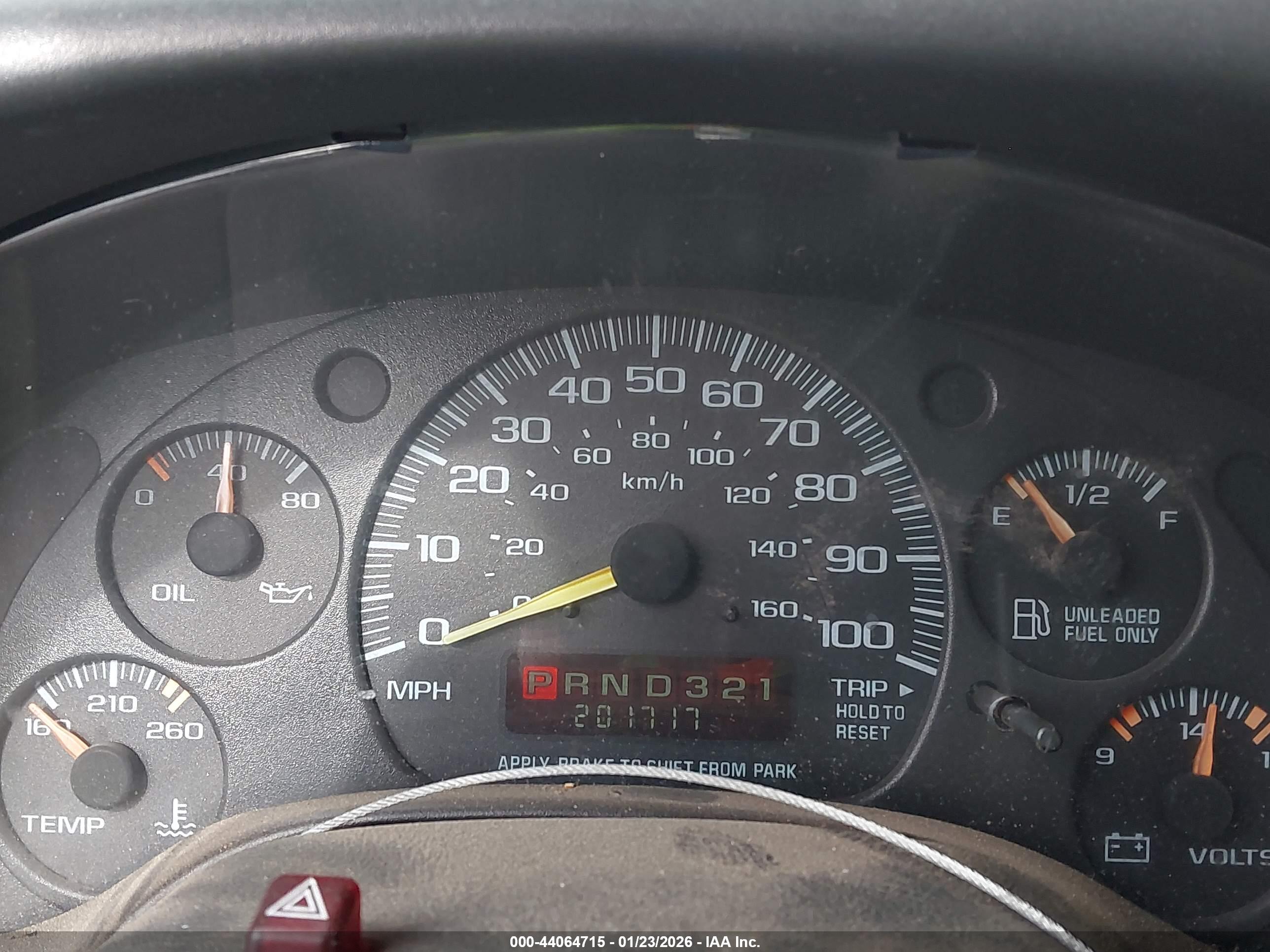 CHEVROLET EXPRESS image 7