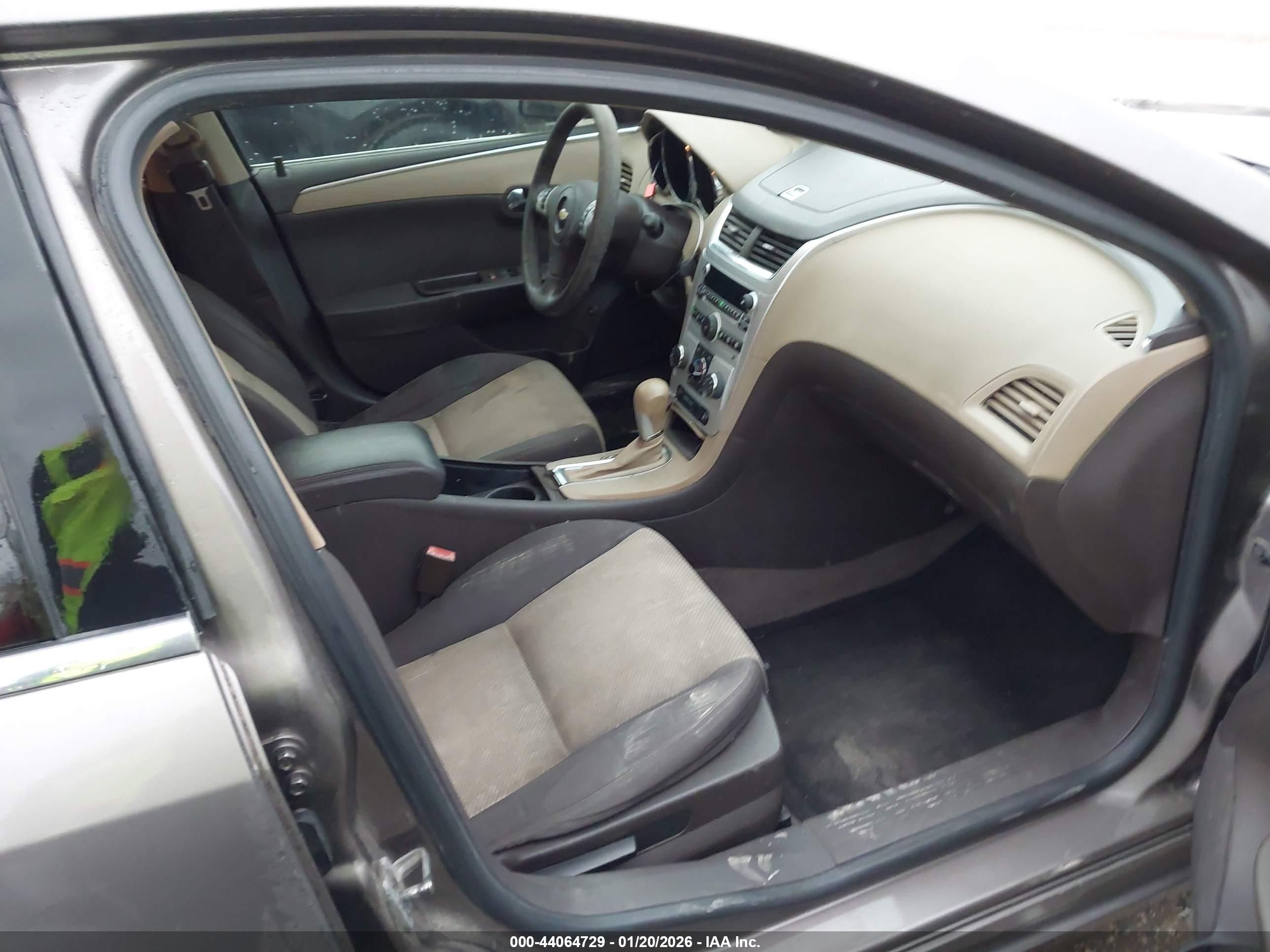 CHEVROLET MALIBU image 5