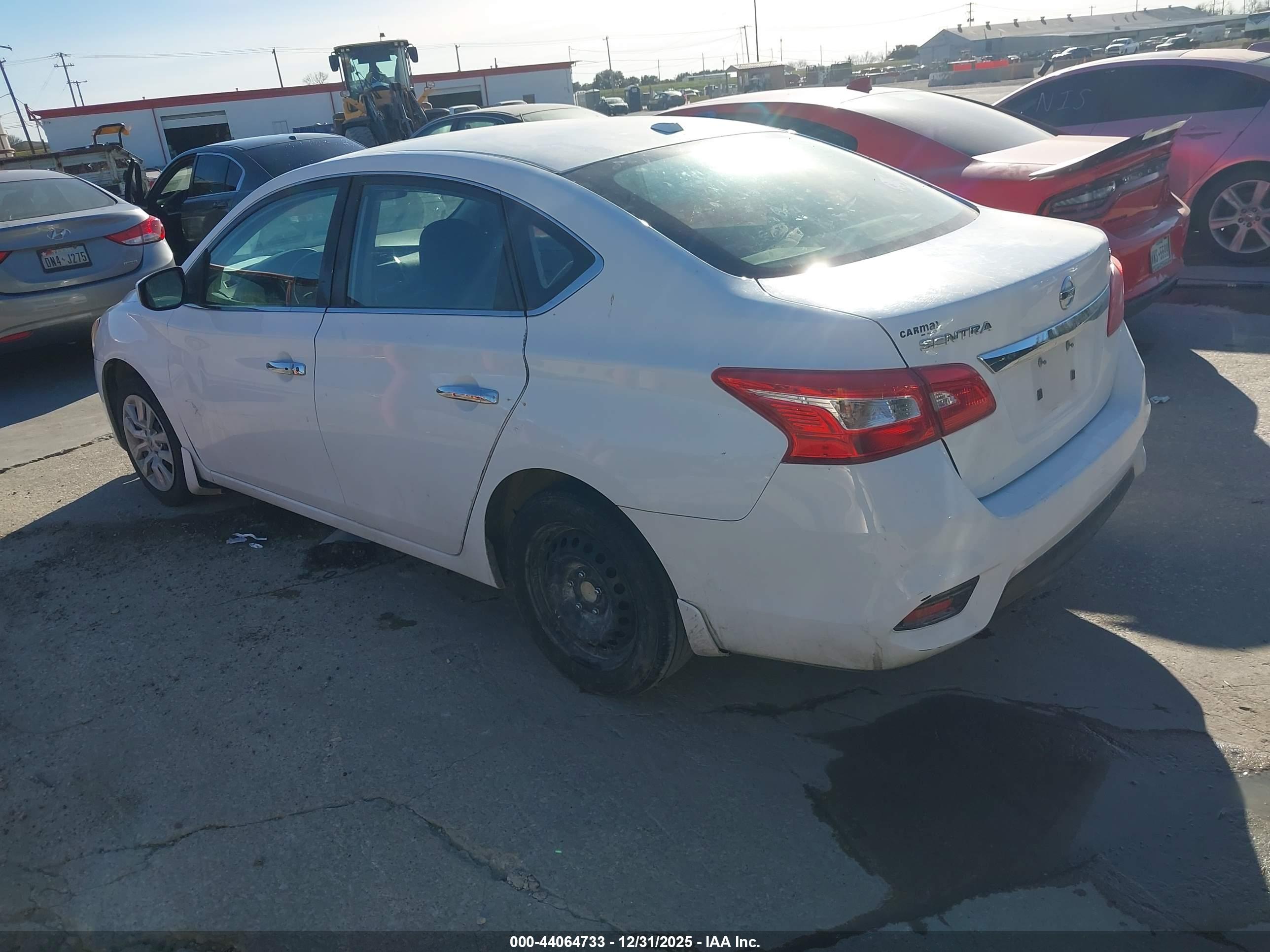NISSAN SENTRA image 3
