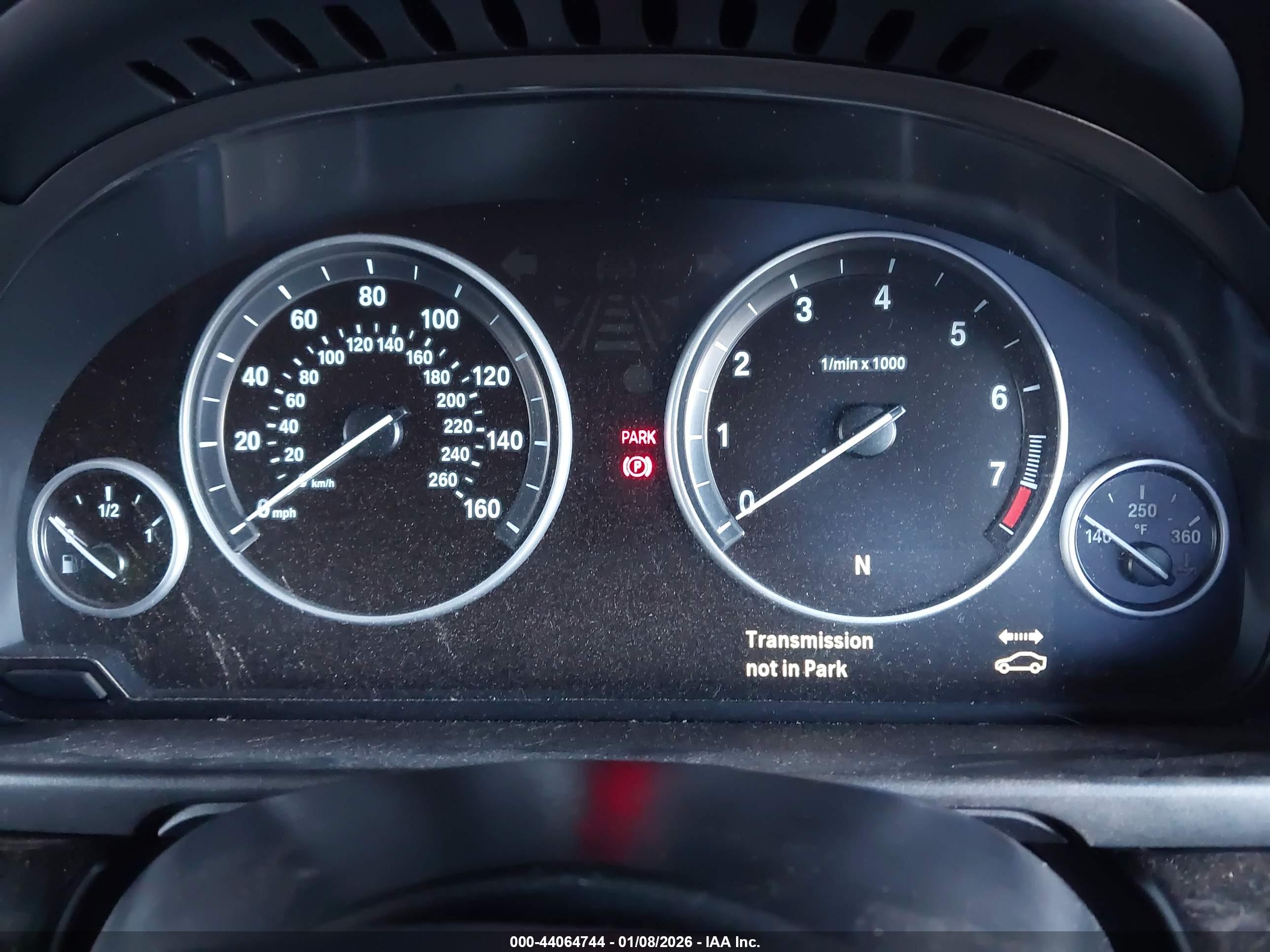 BMW 528I image 7