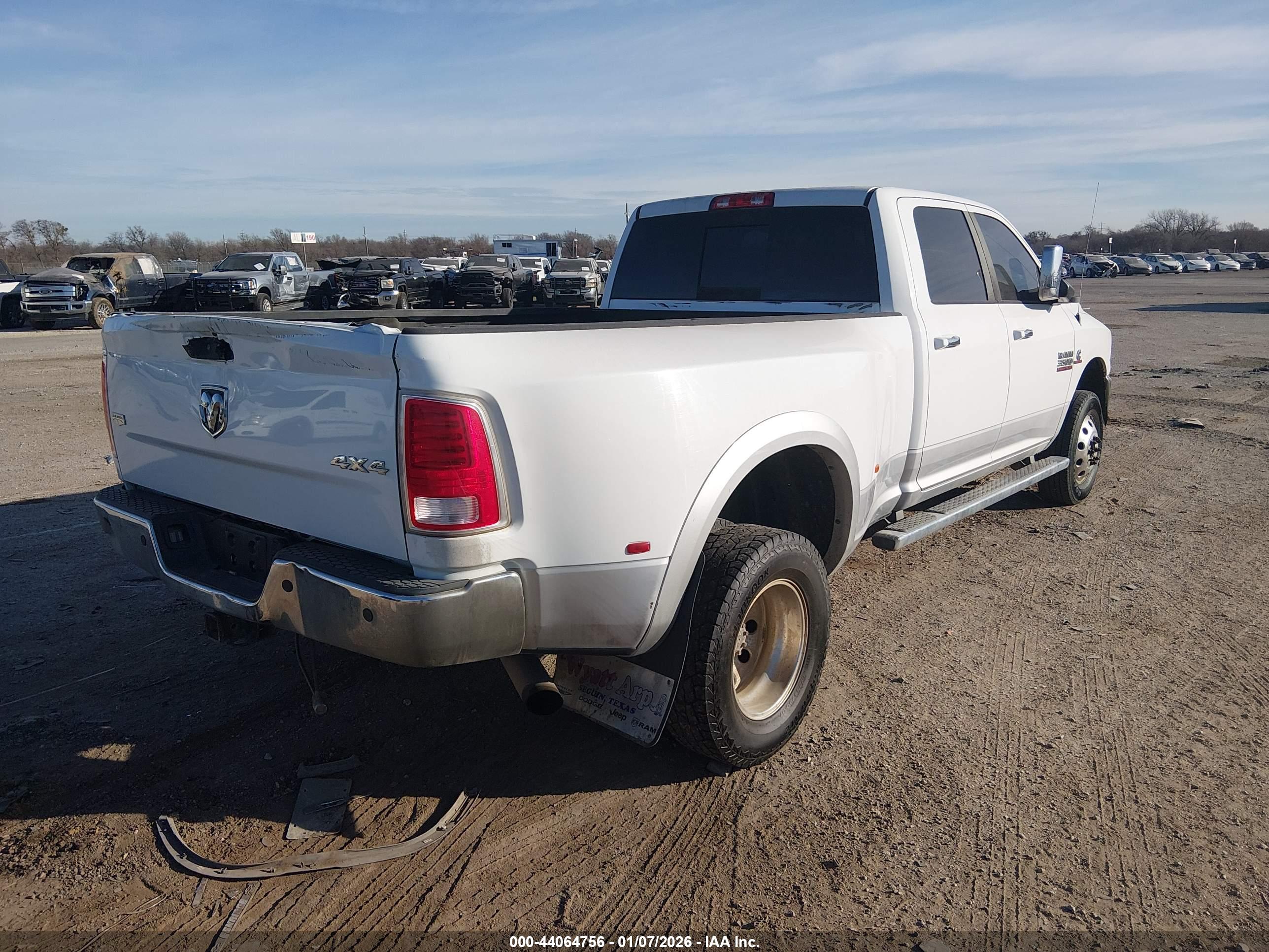 RAM 3500 image 4