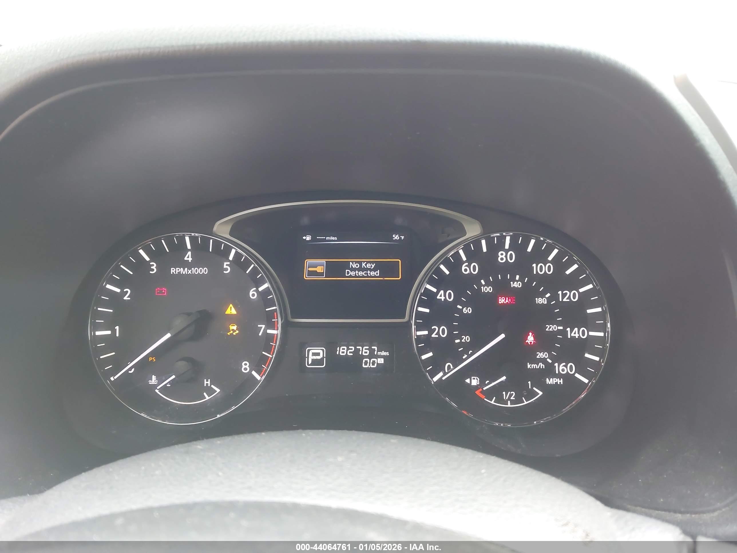 NISSAN PATHFINDER image 7