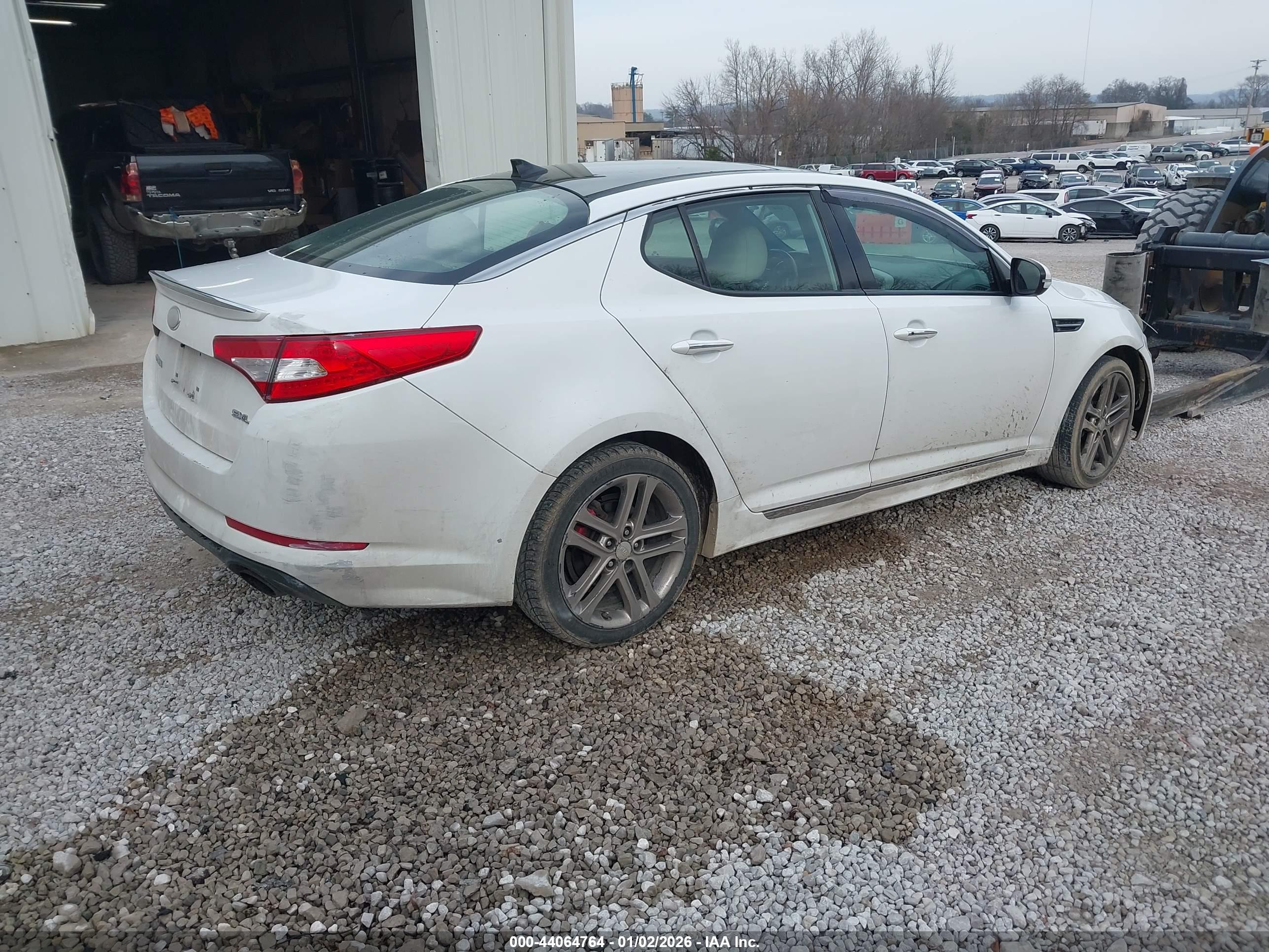 KIA OPTIMA image 4