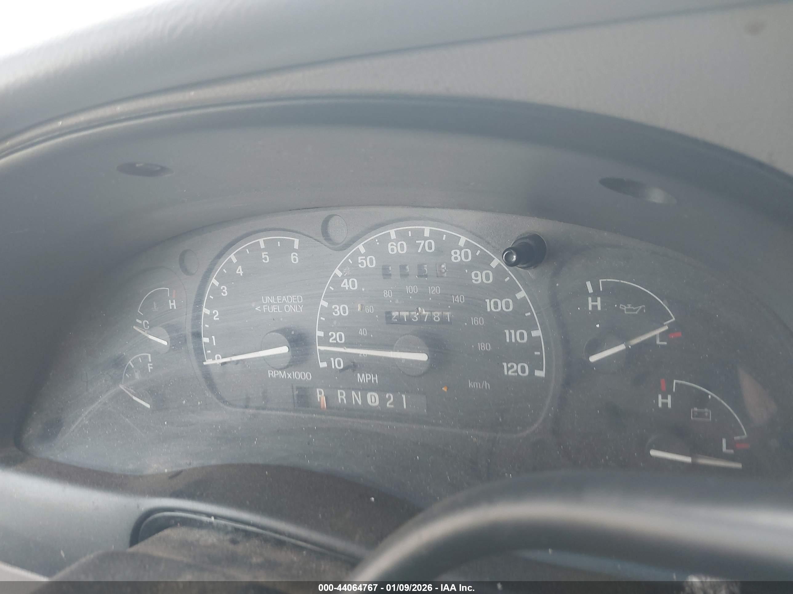 FORD EXPLORER image 7