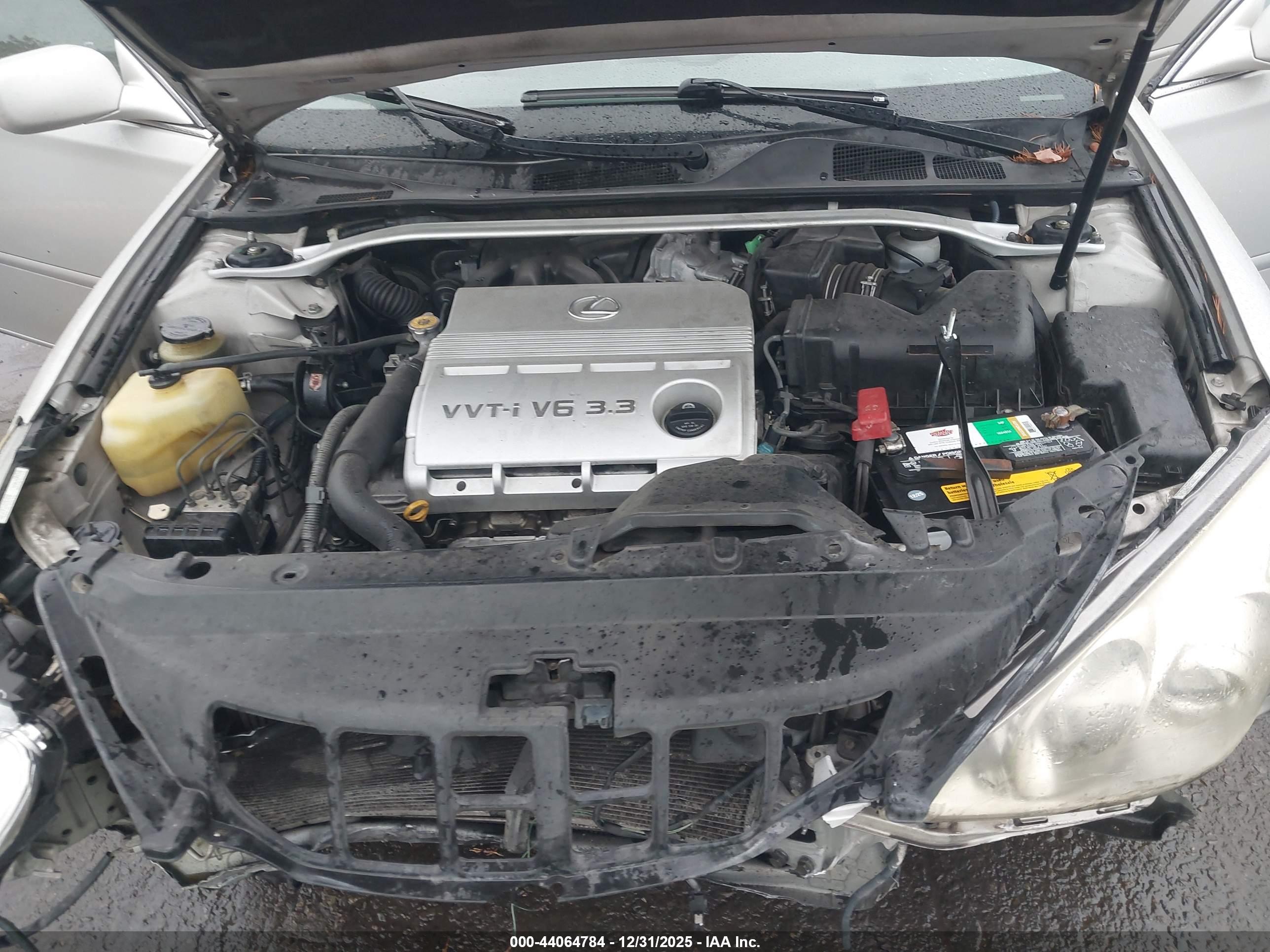 LEXUS ES image 10