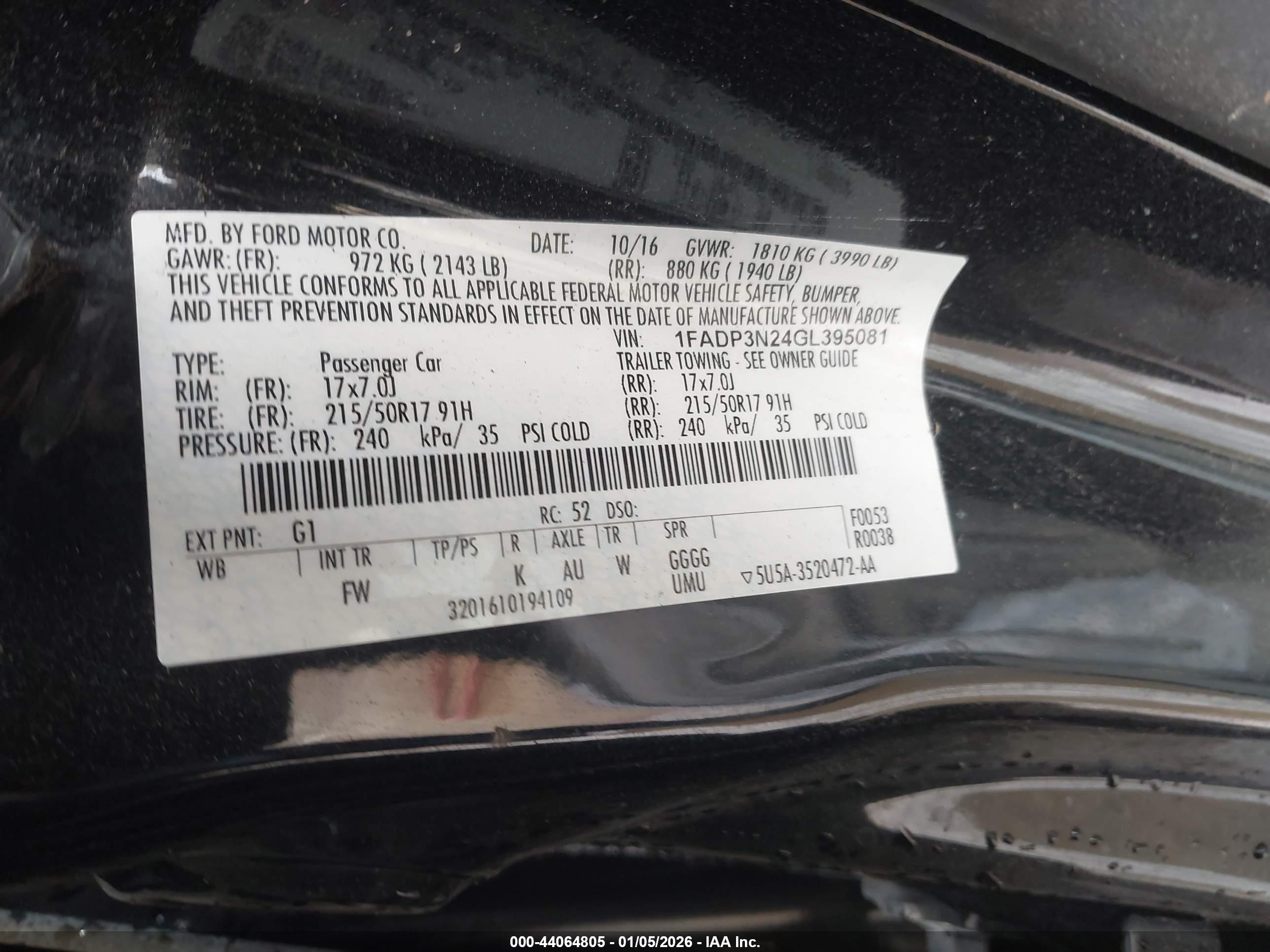 FORD FOCUS image 9