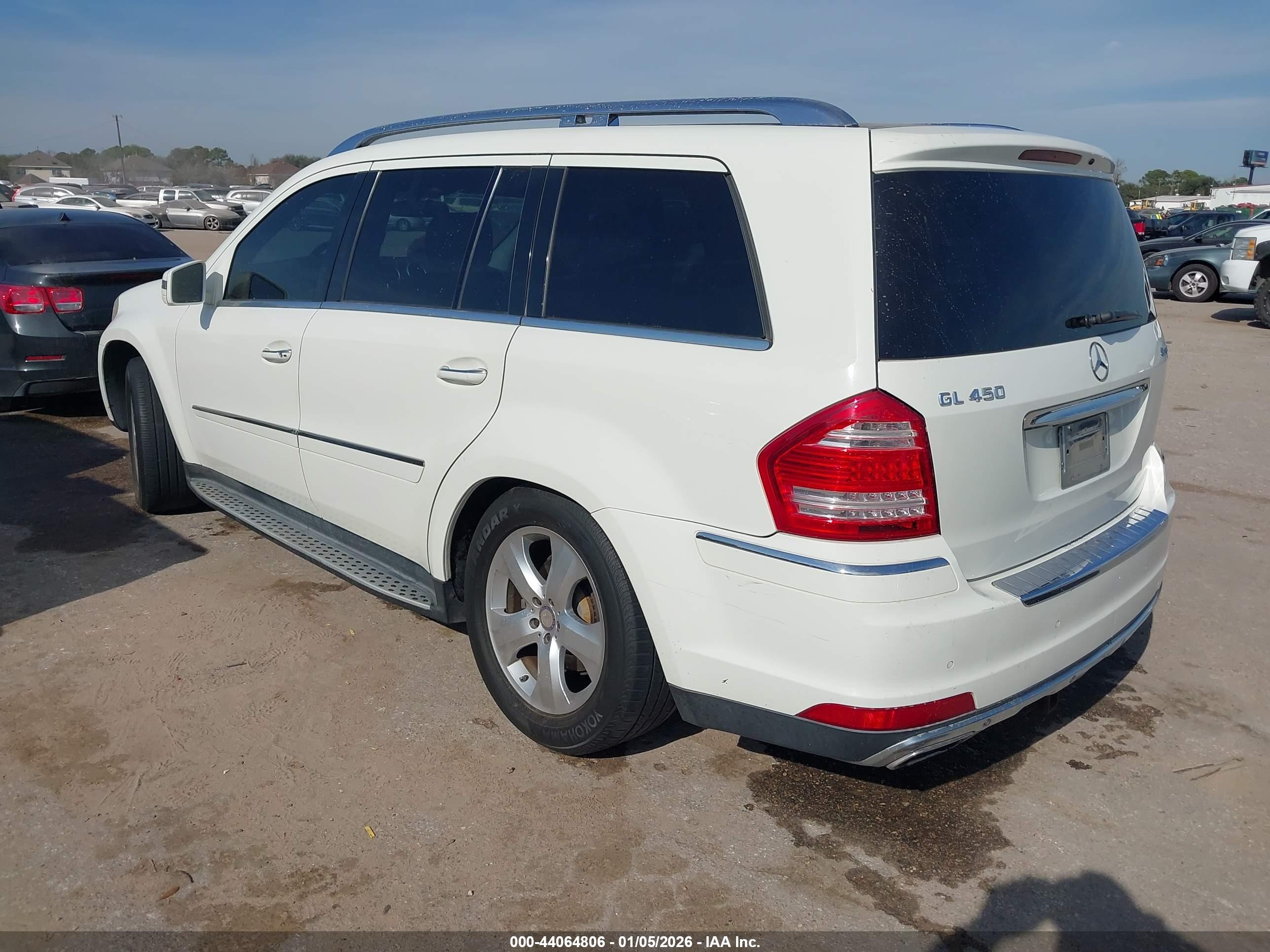 MERCEDES-BENZ GL image 3
