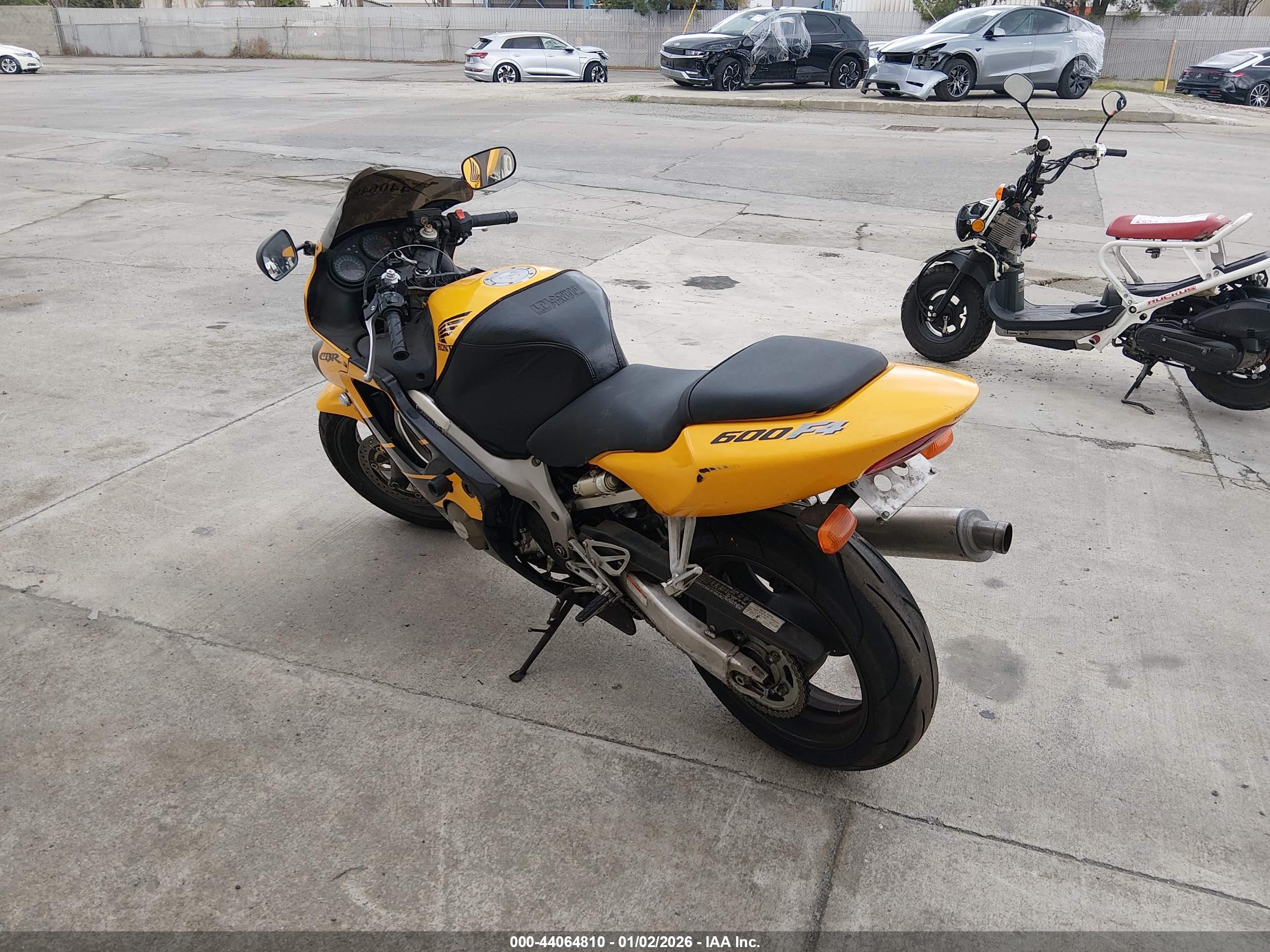 HONDA CBR600 image 3