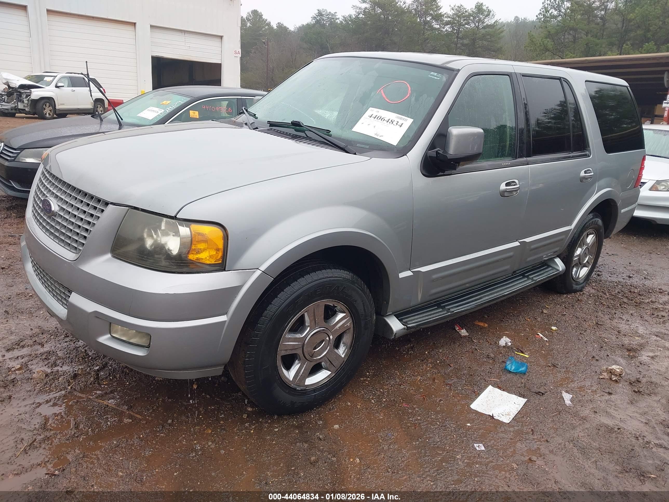 FORD EXPEDITION image 2