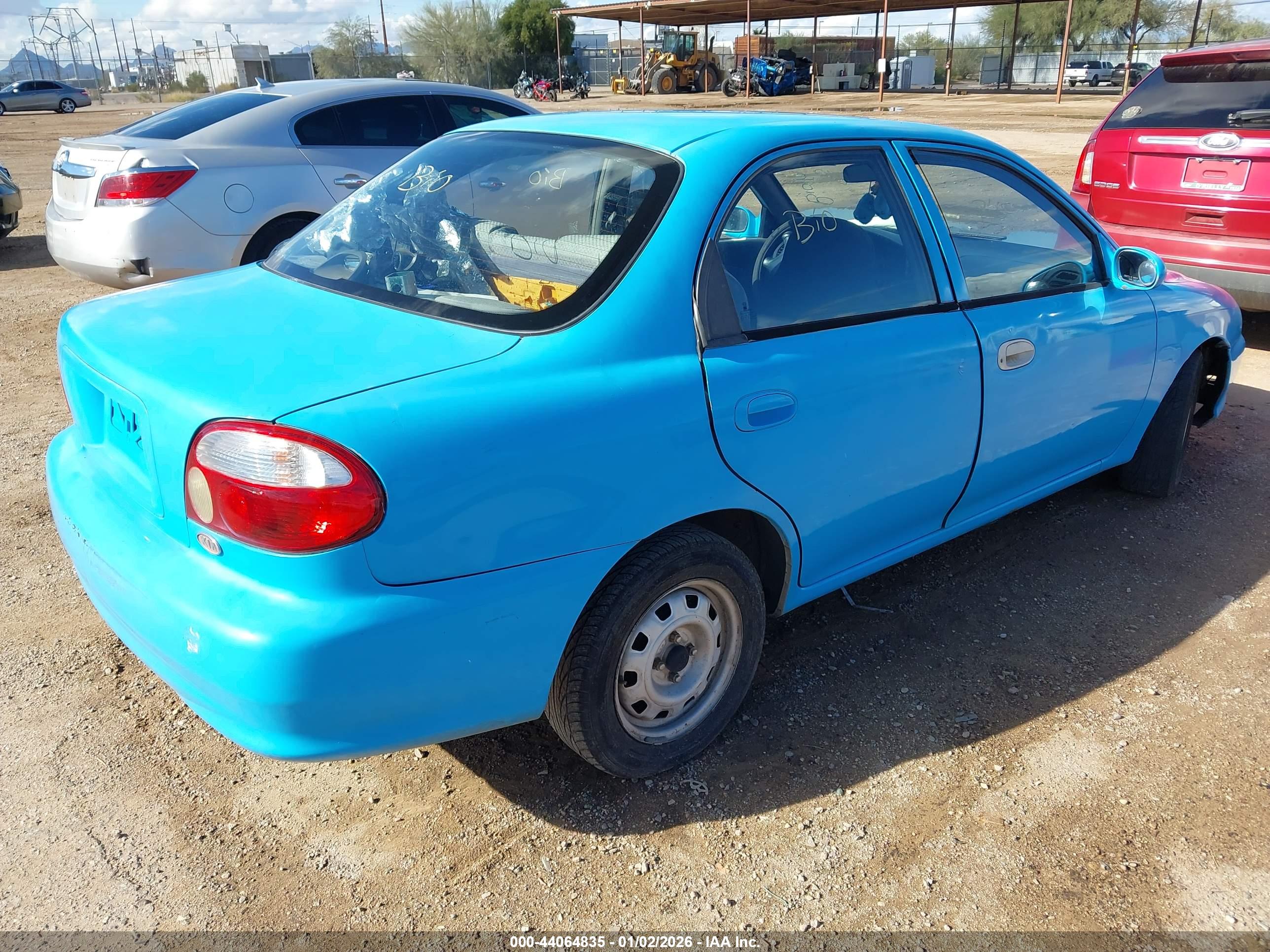 KIA SEPHIA image 4