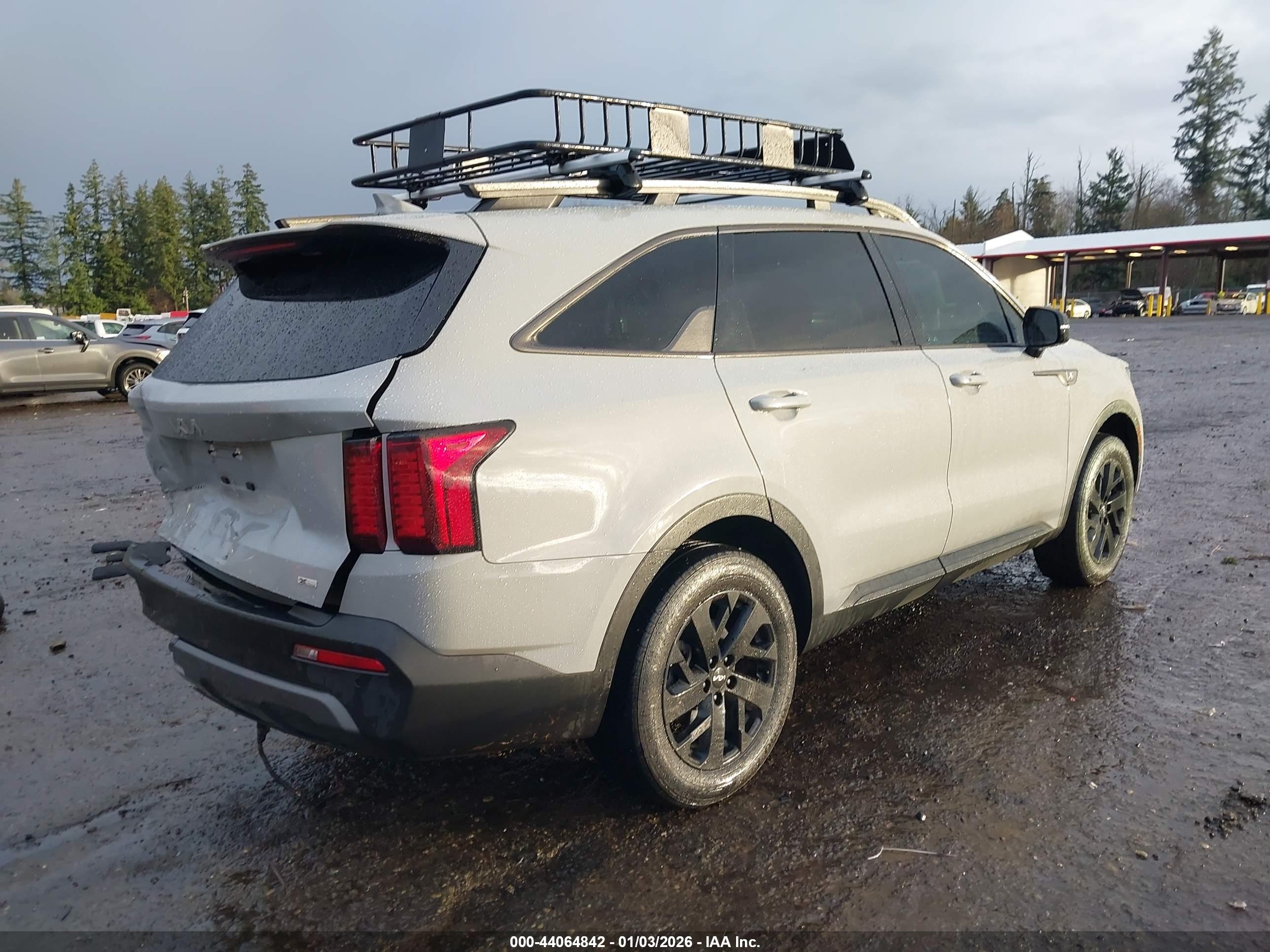 KIA SORENTO image 4