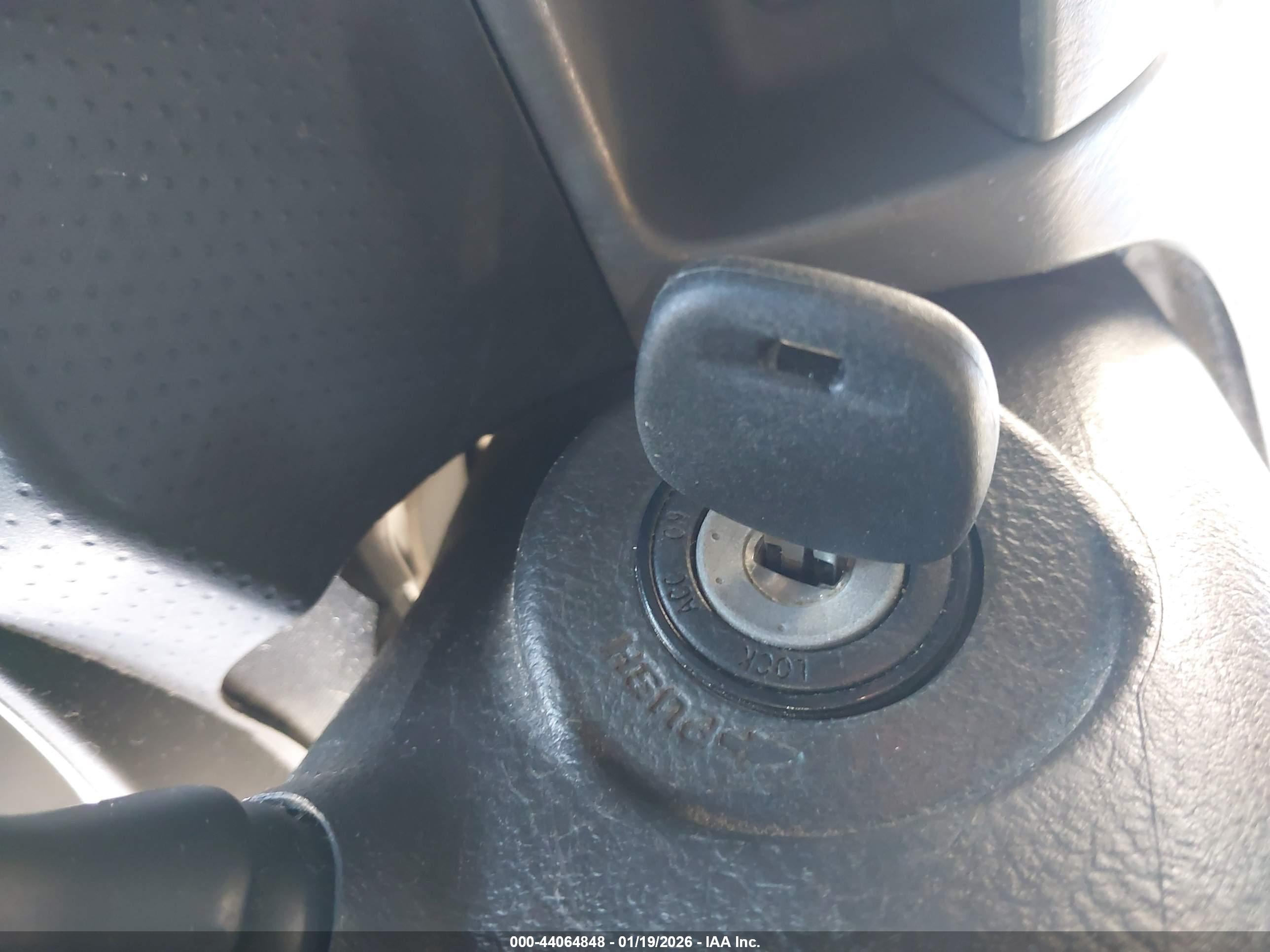 TOYOTA TACOMA image 11