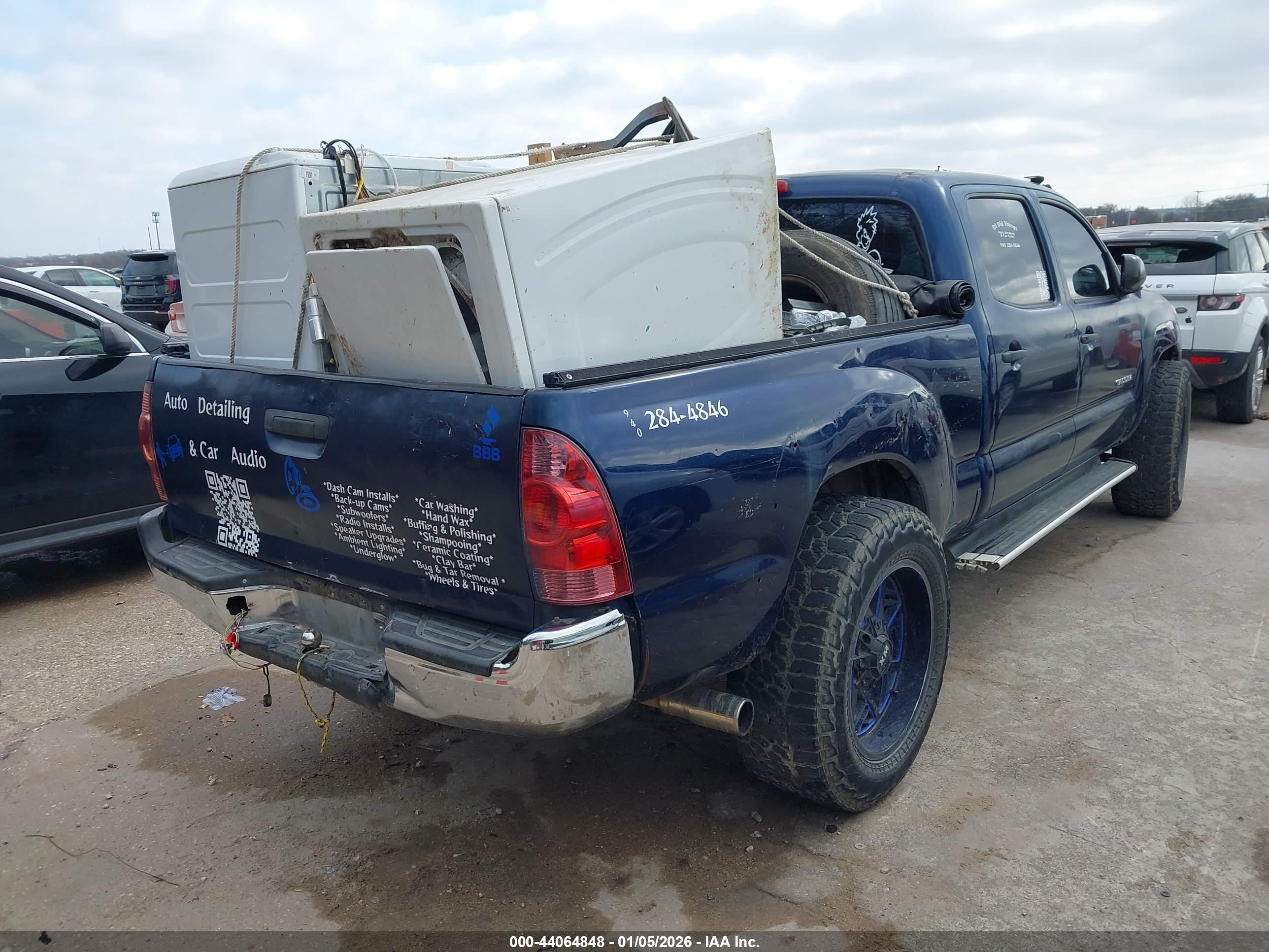 TOYOTA TACOMA image 4