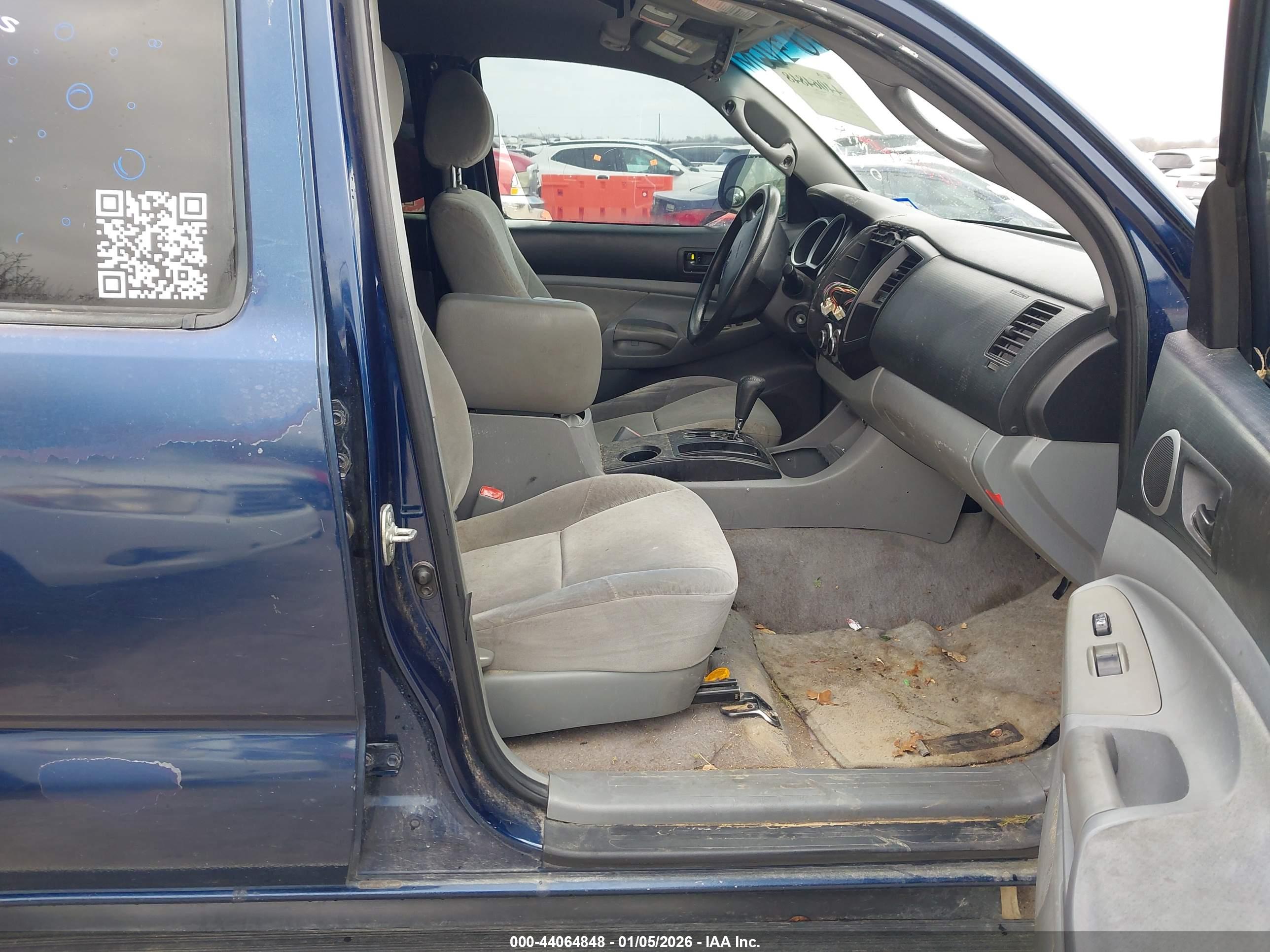 TOYOTA TACOMA image 5