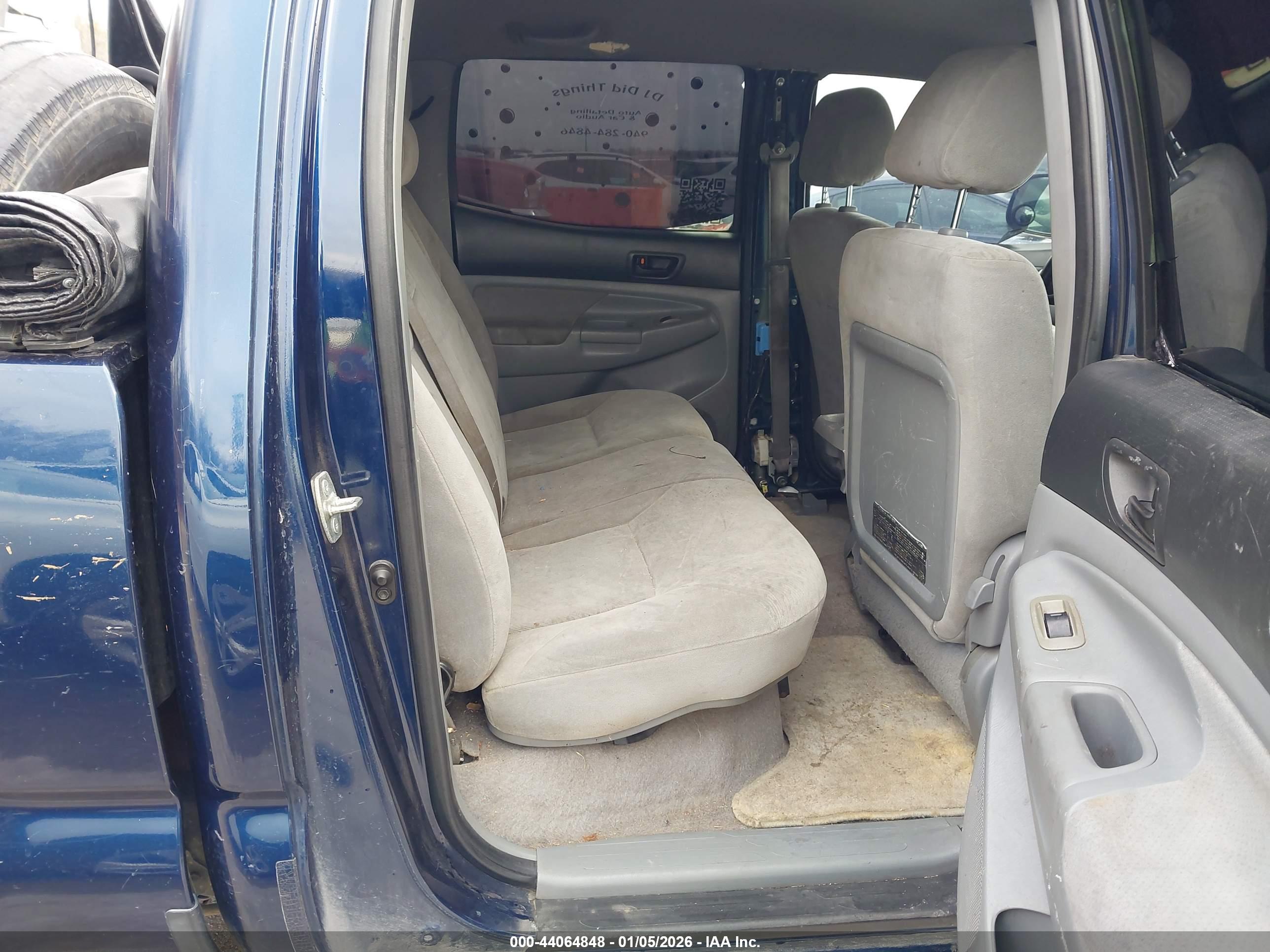 TOYOTA TACOMA image 8
