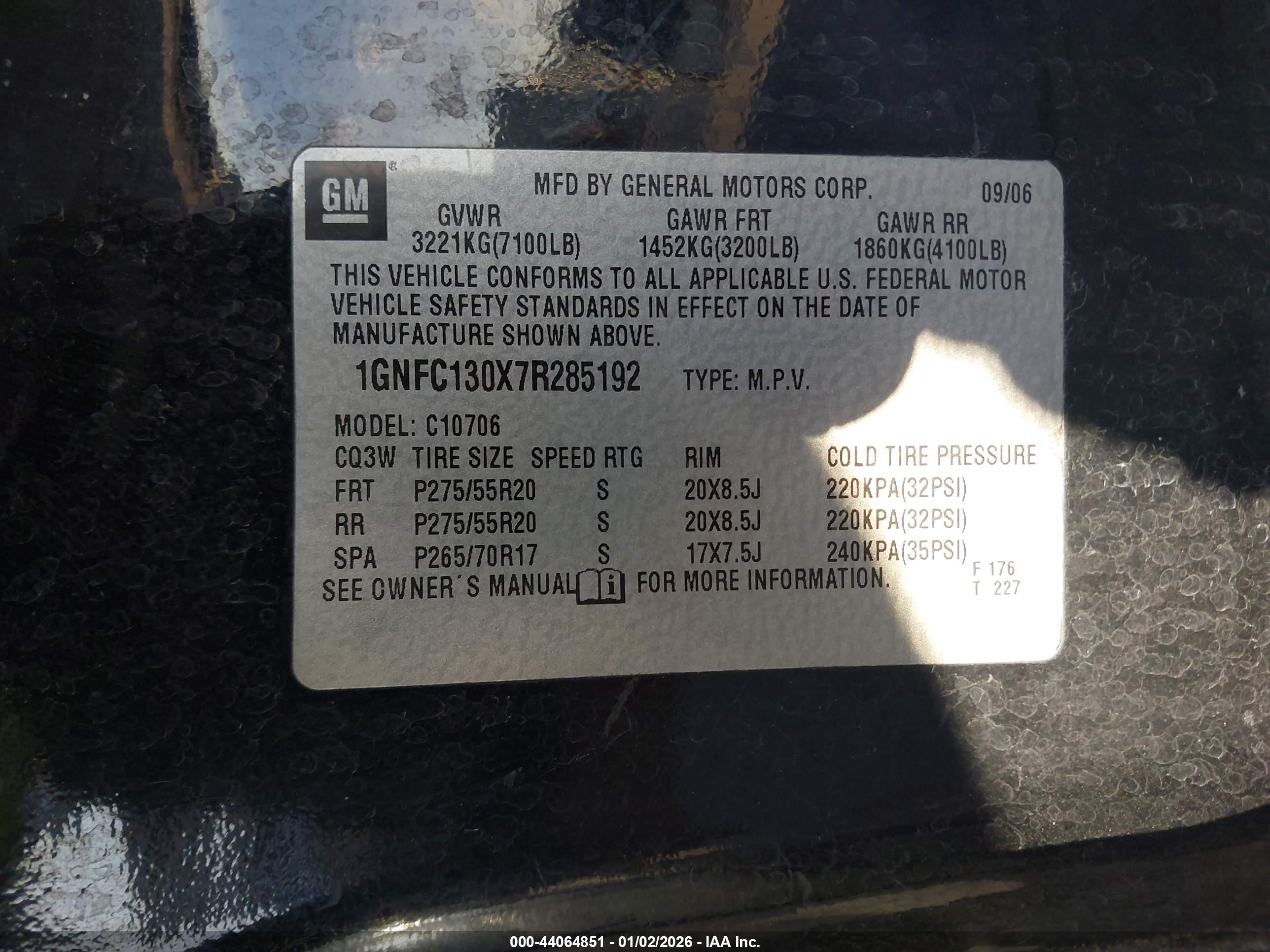 CHEVROLET TAHOE image 9