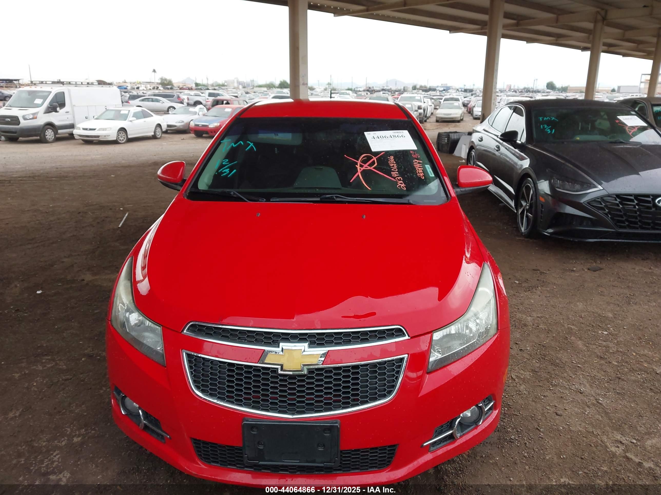 CHEVROLET CRUZE image 6