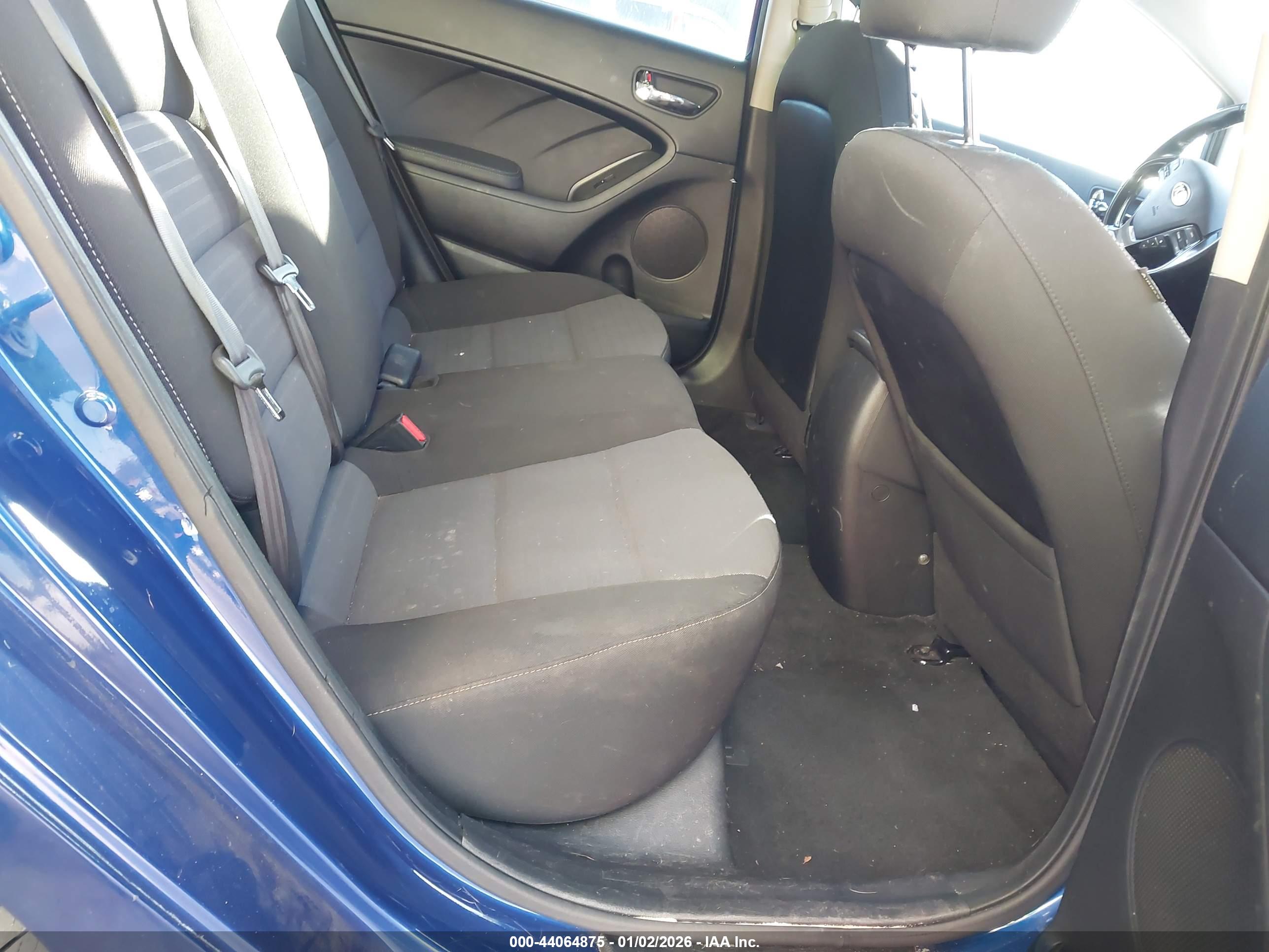 KIA FORTE image 8