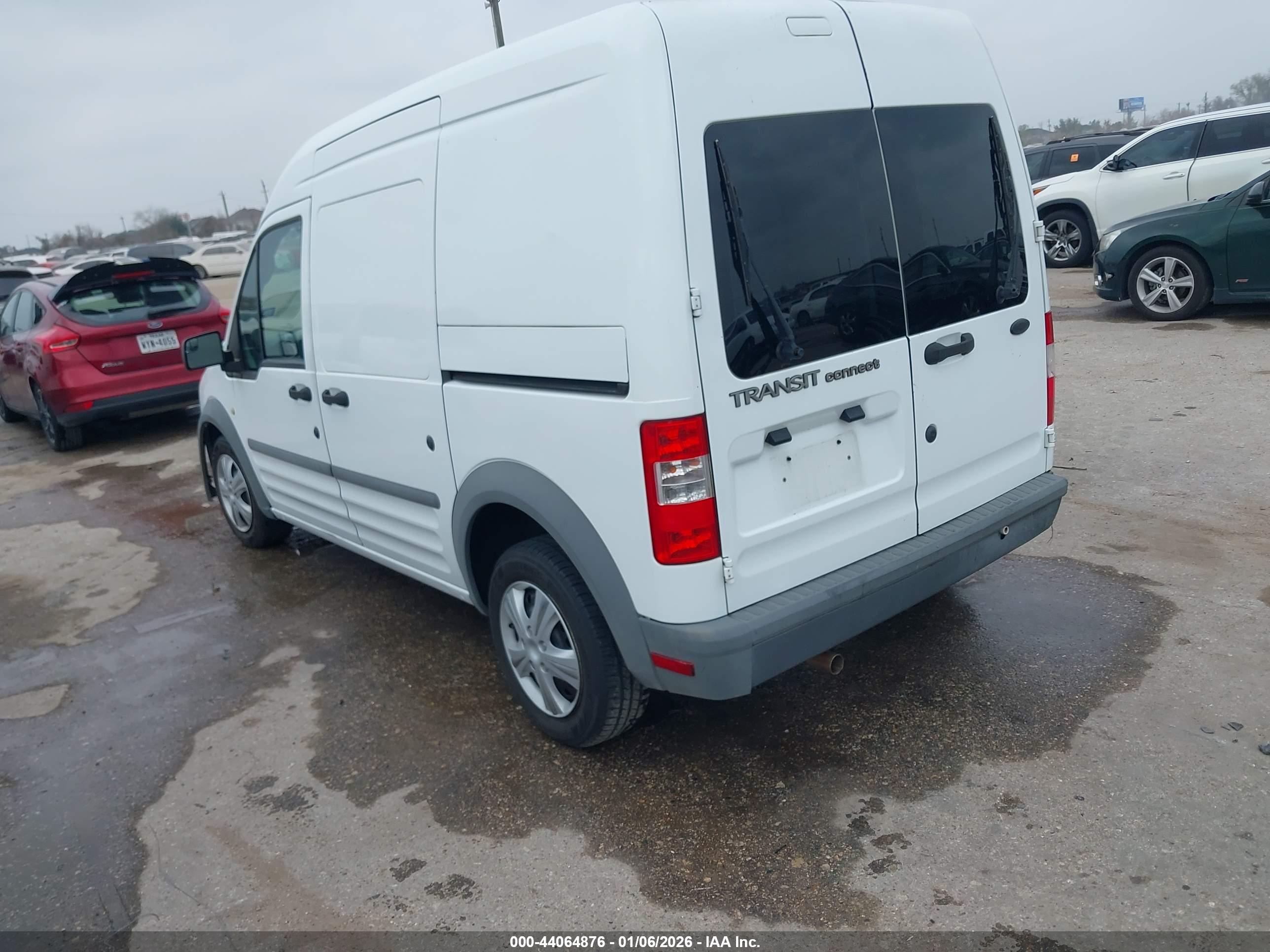 FORD TRANSIT image 3