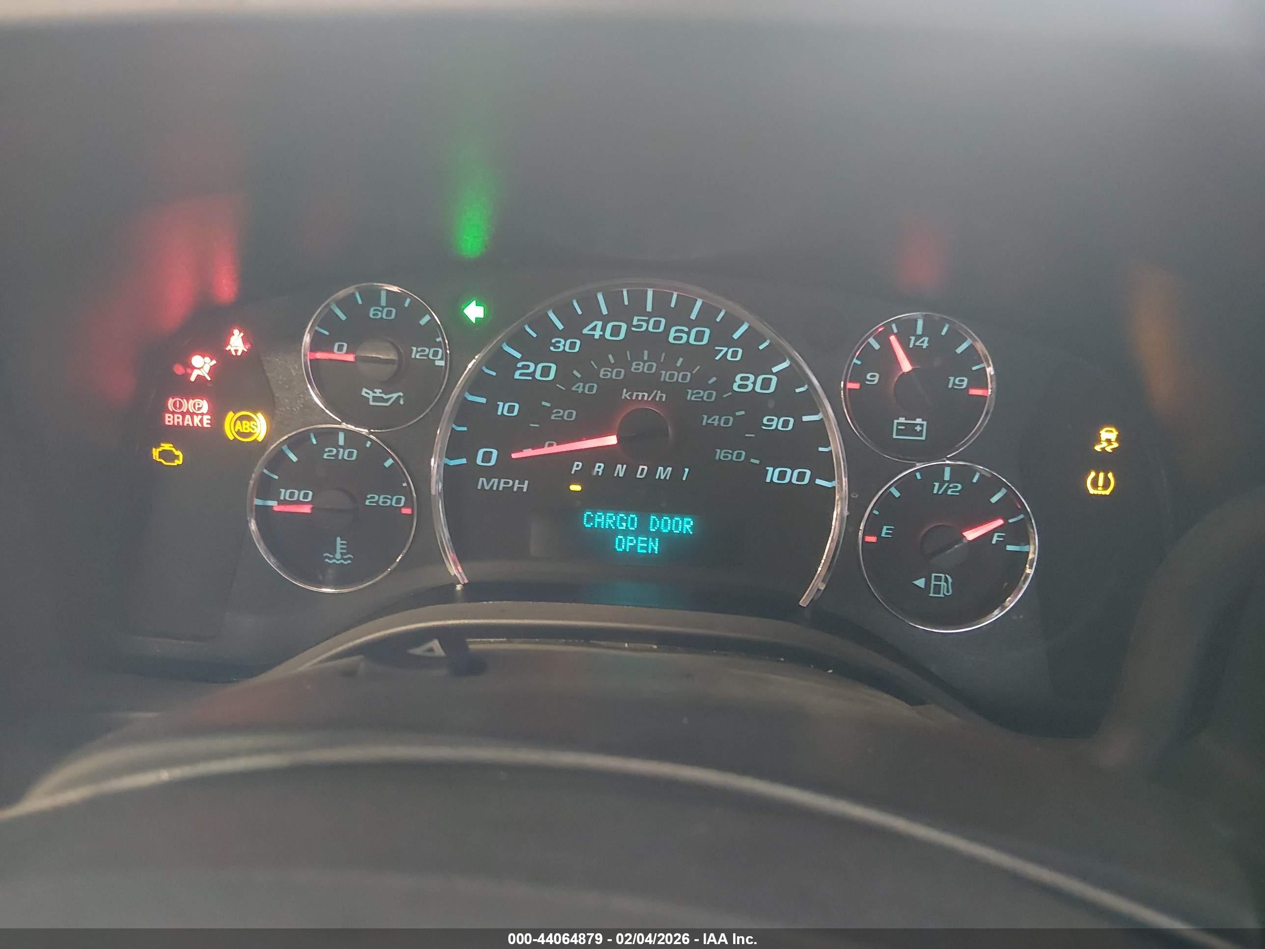 CHEVROLET EXPRESS image 7