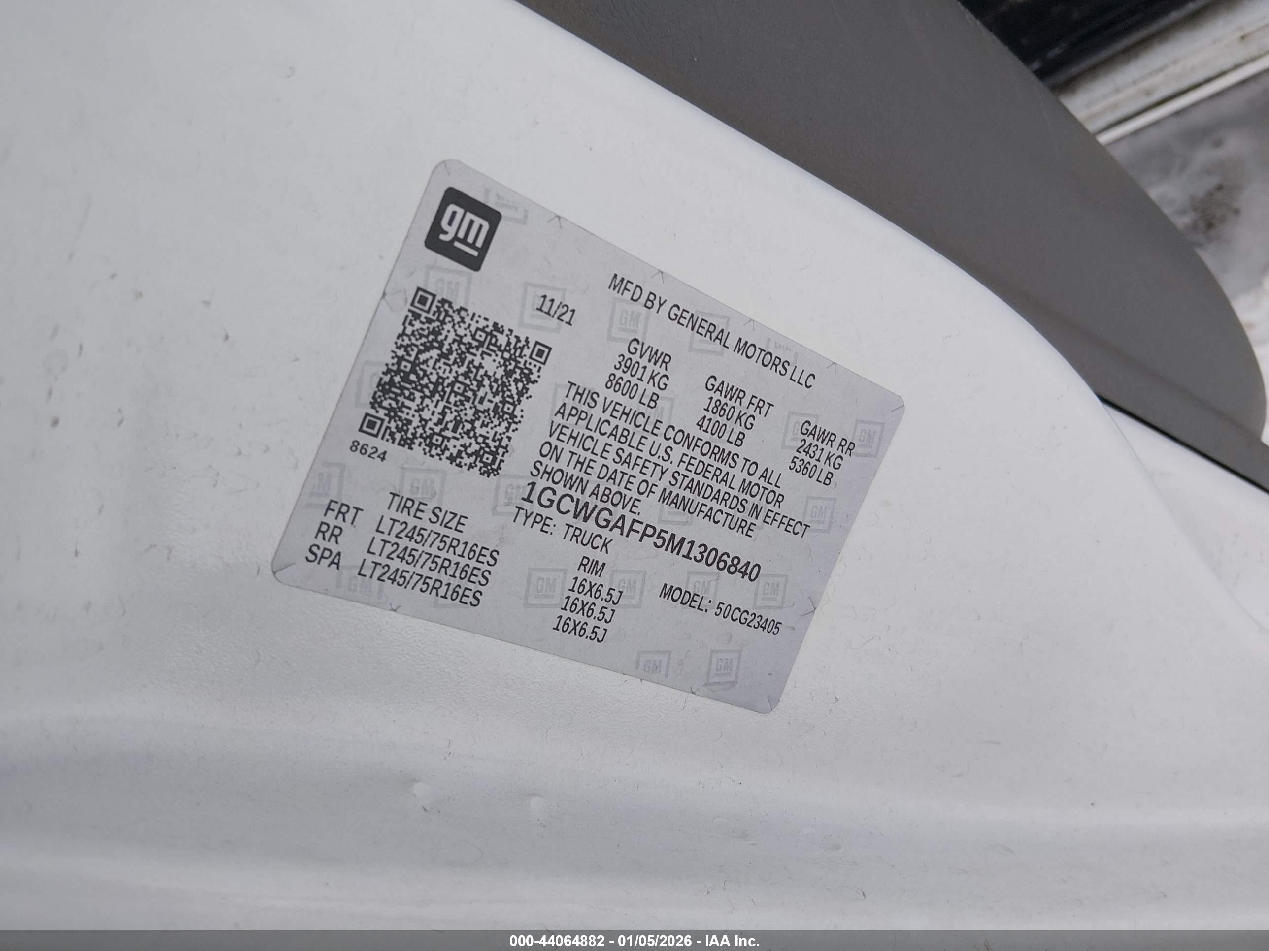 CHEVROLET EXPRESS image 9