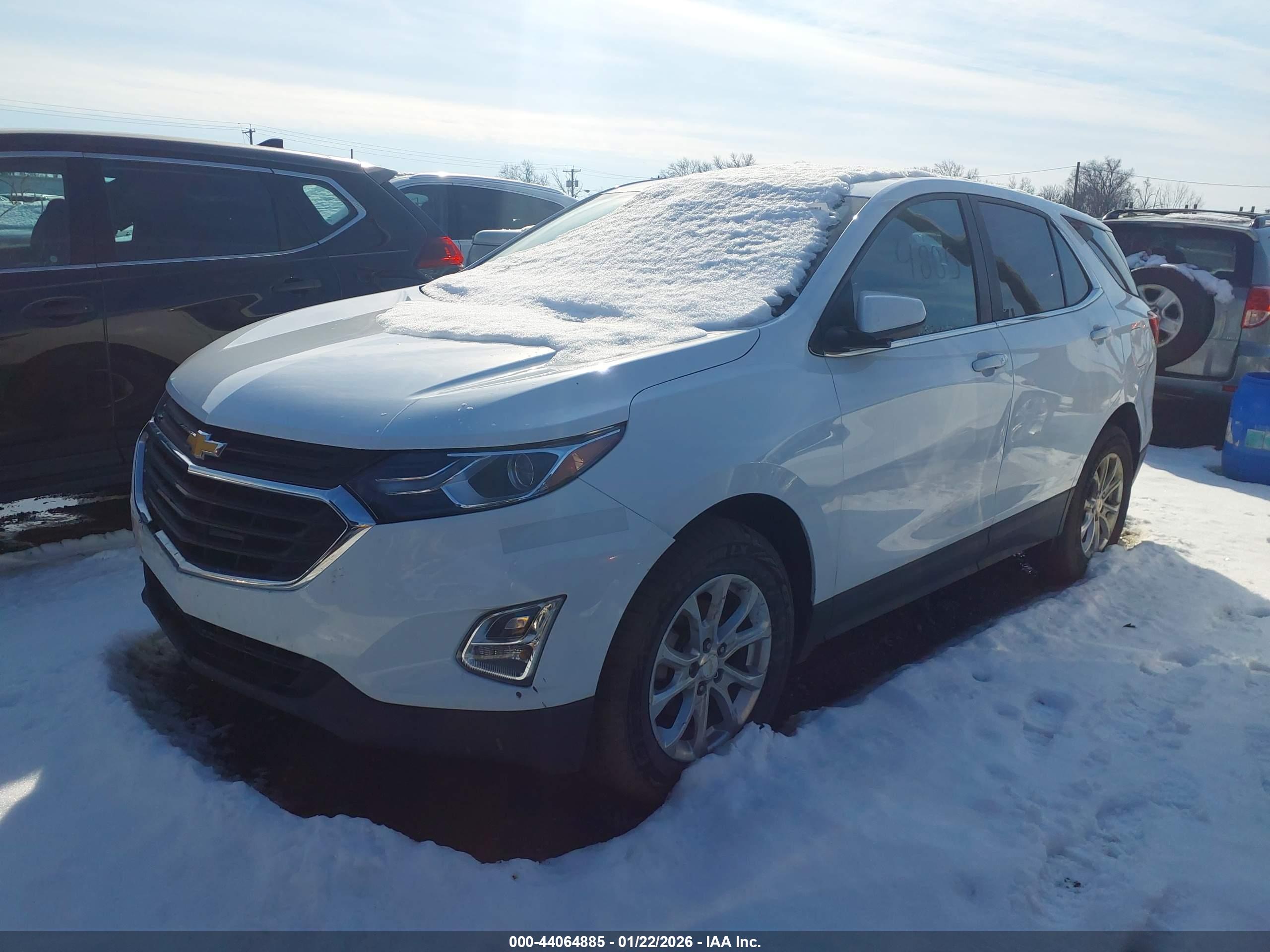 CHEVROLET EQUINOX image 2