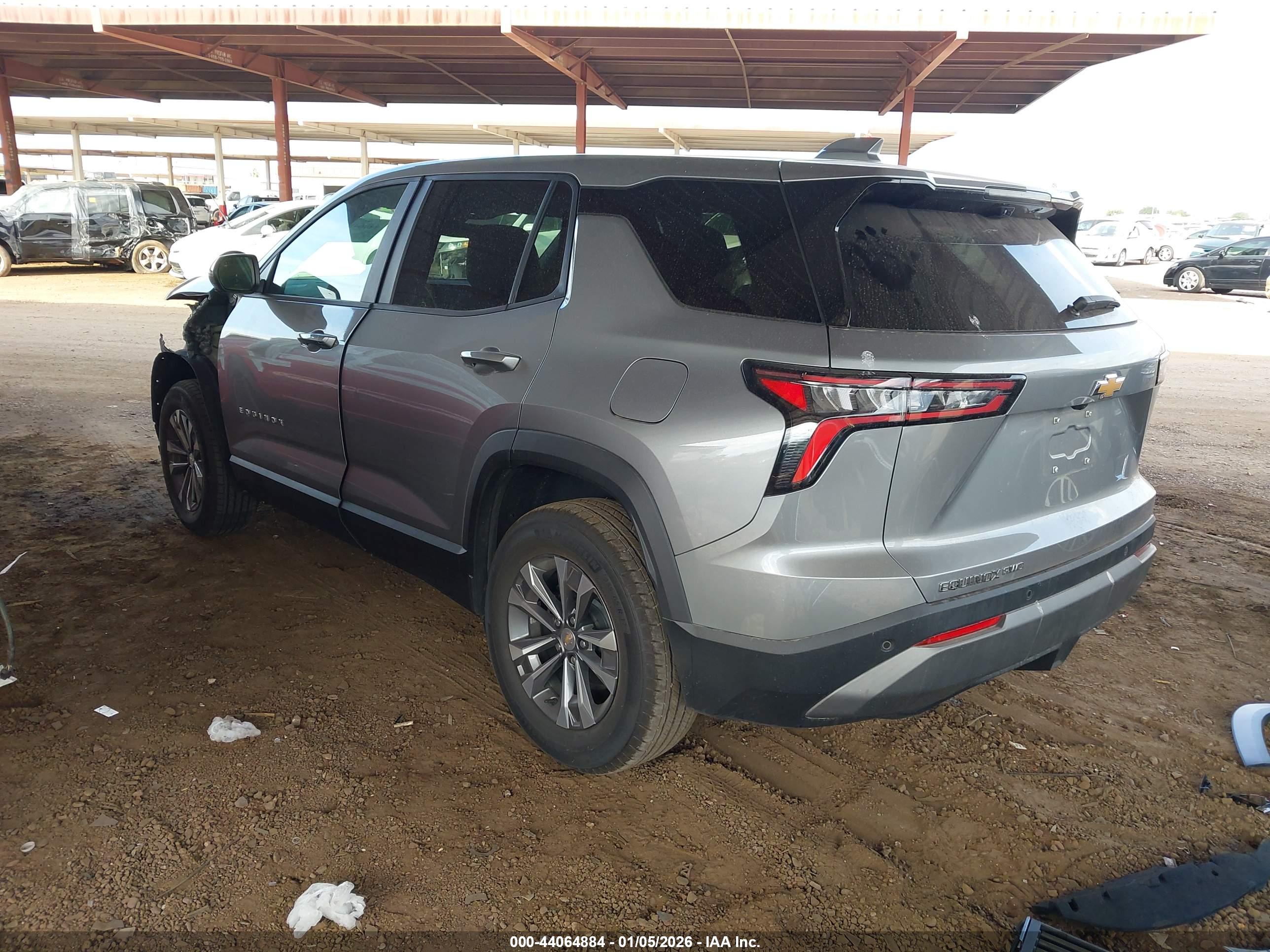 CHEVROLET EQUINOX image 3