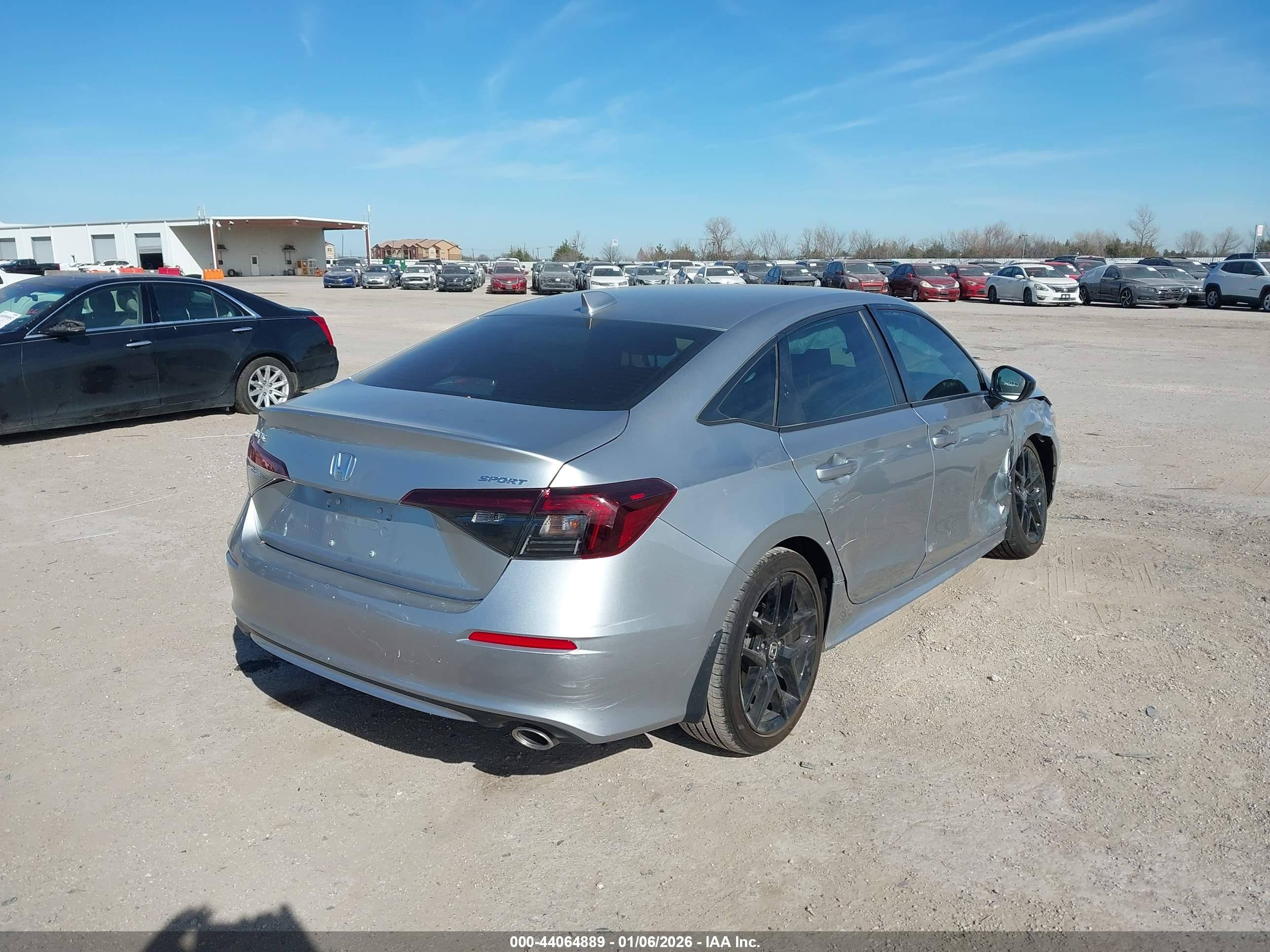 HONDA CIVIC image 4