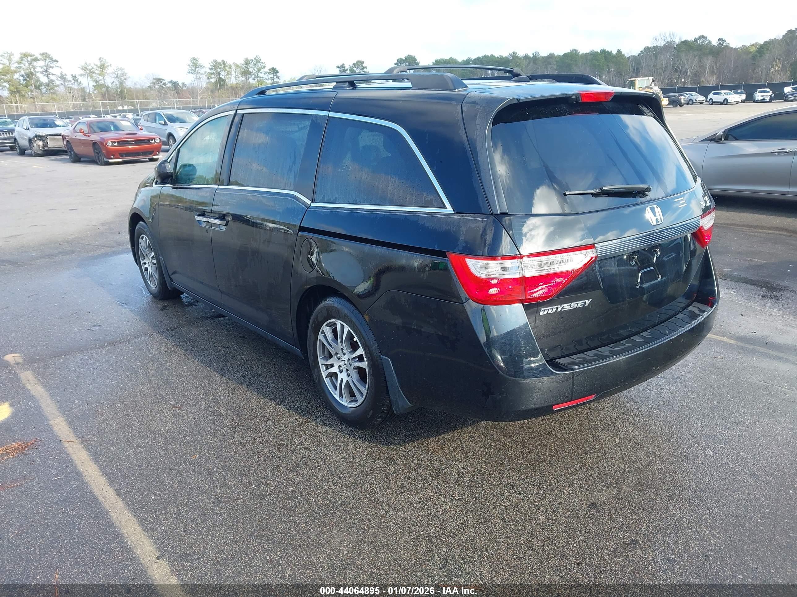 HONDA ODYSSEY image 3