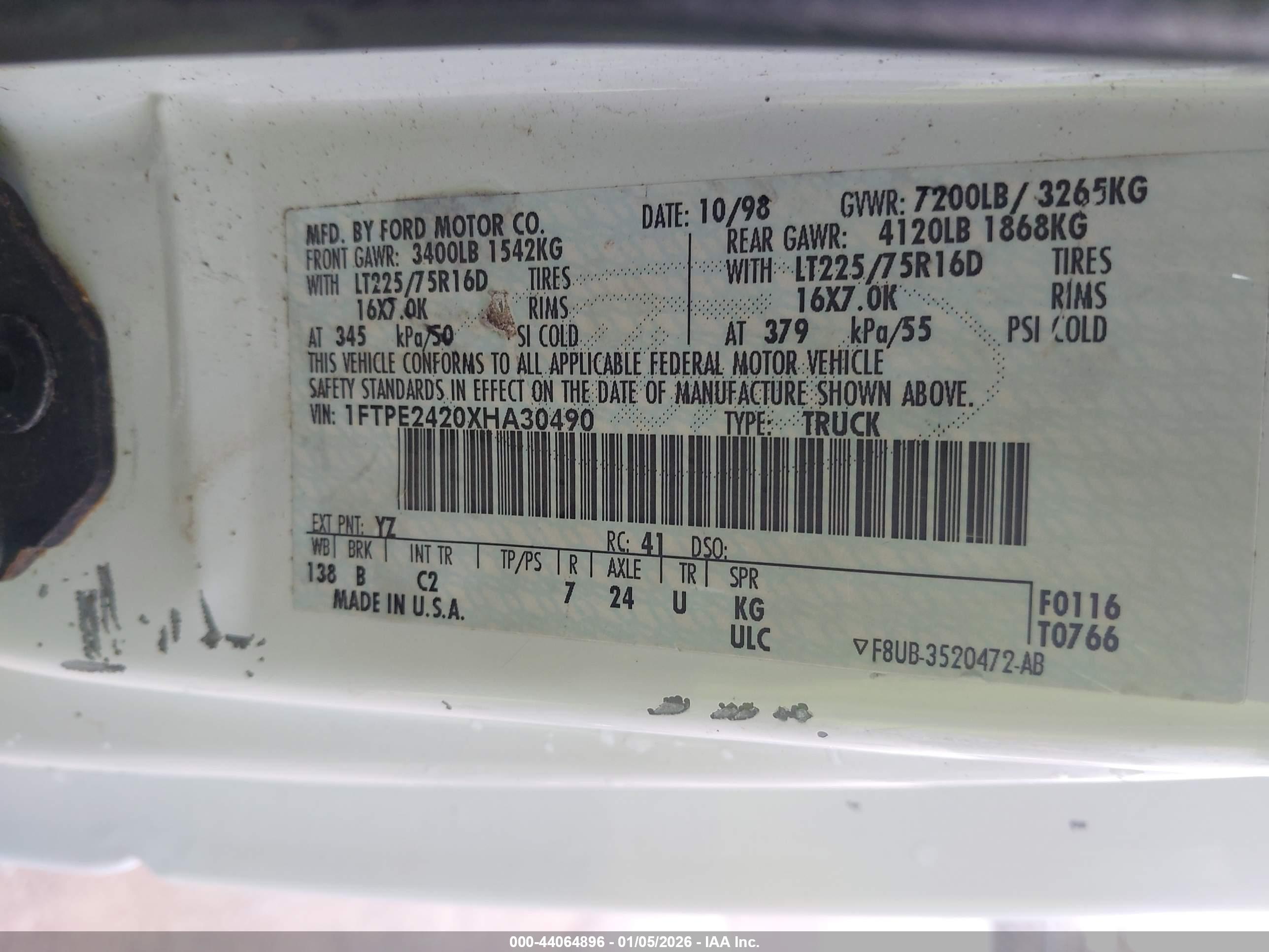 FORD E-250 image 9