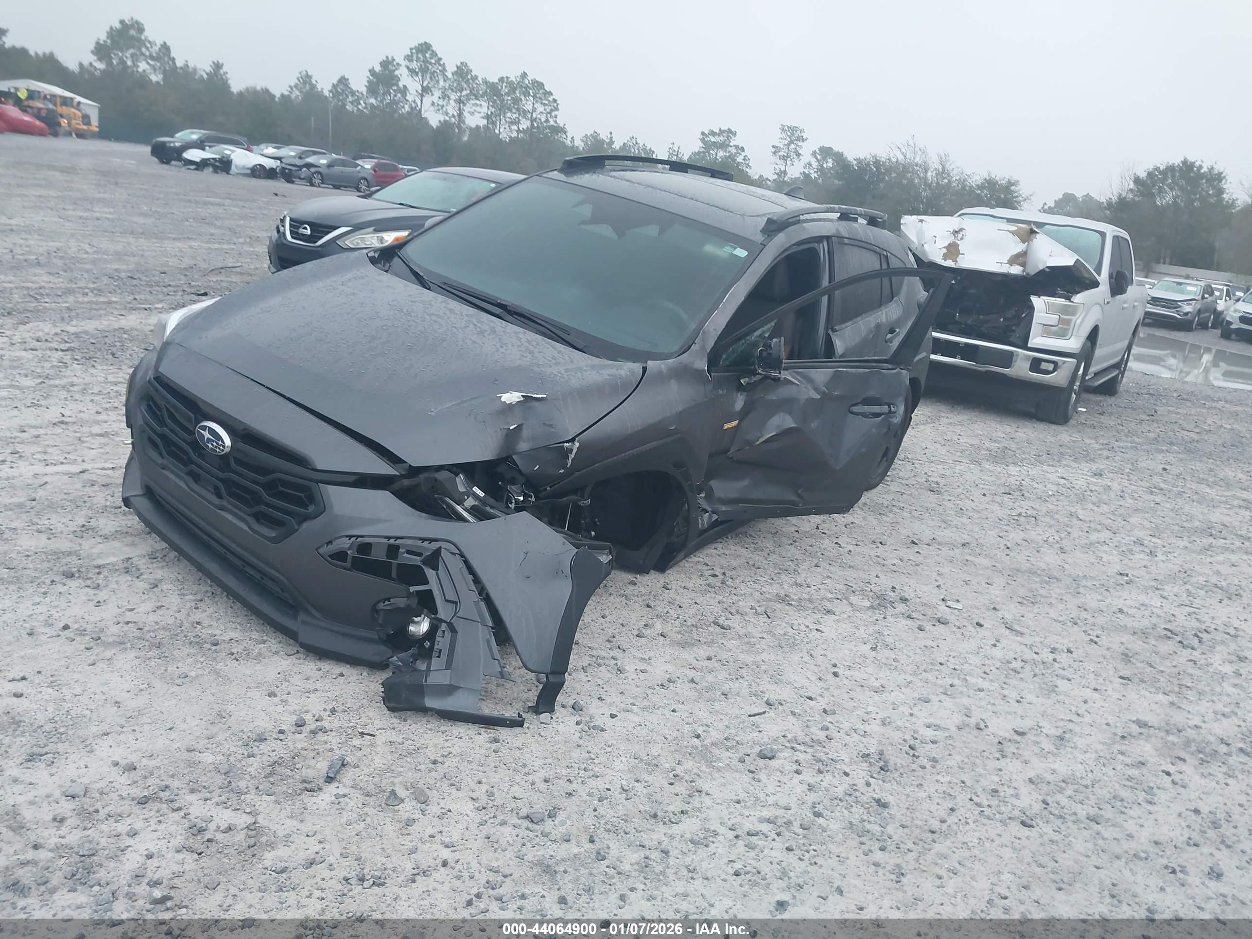 SUBARU CROSSTREK image 2
