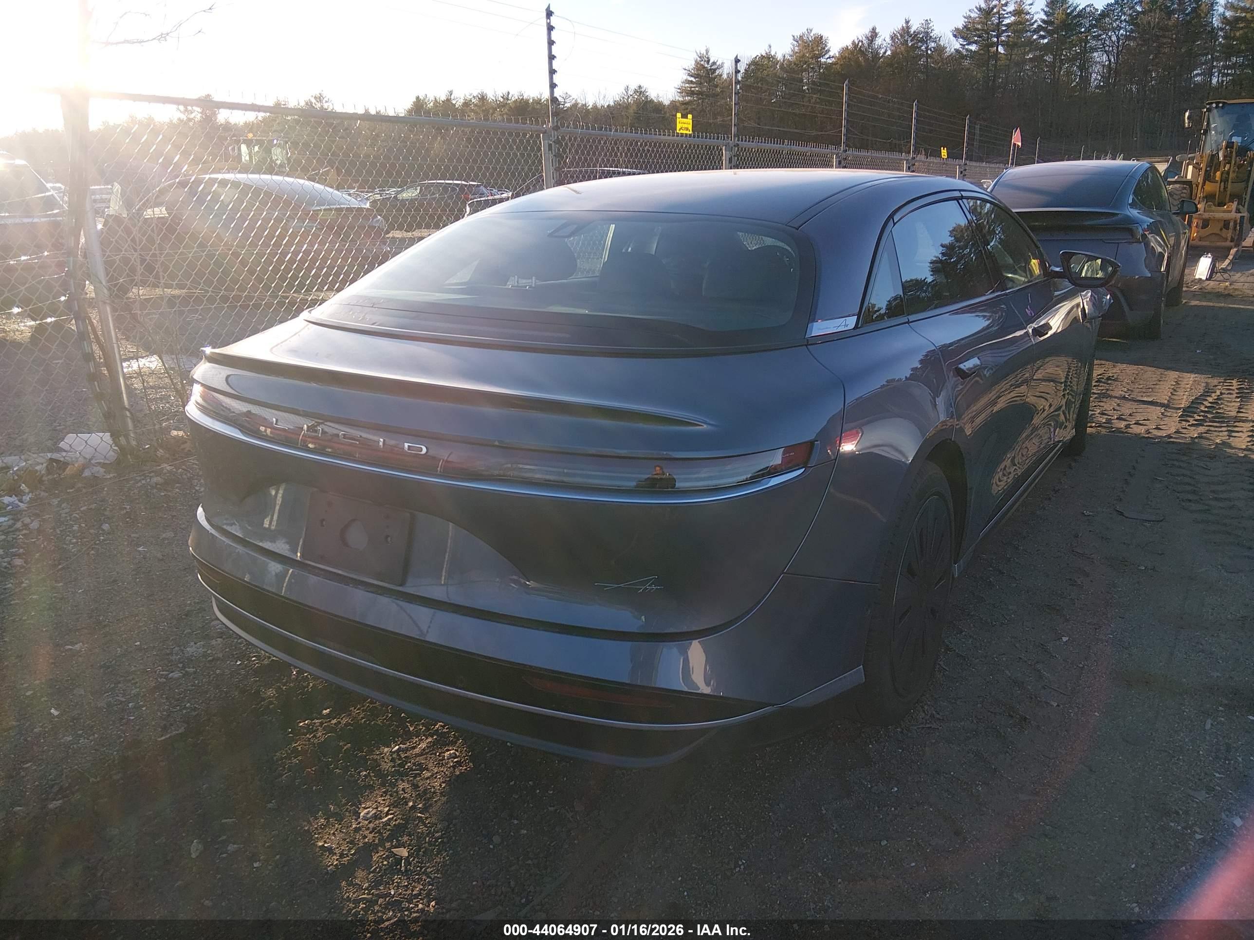 LUCID AIR image 4