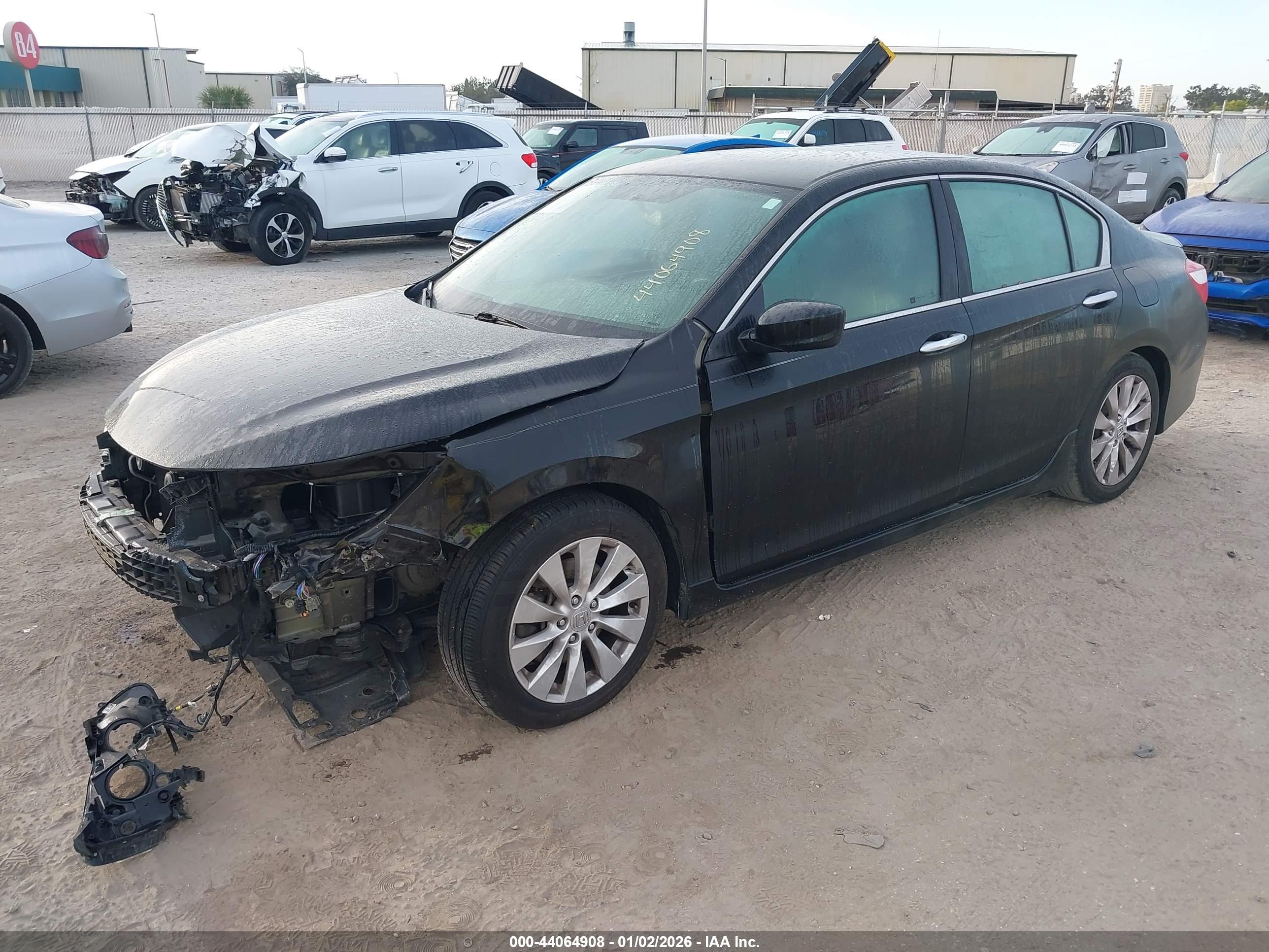 HONDA ACCORD image 2
