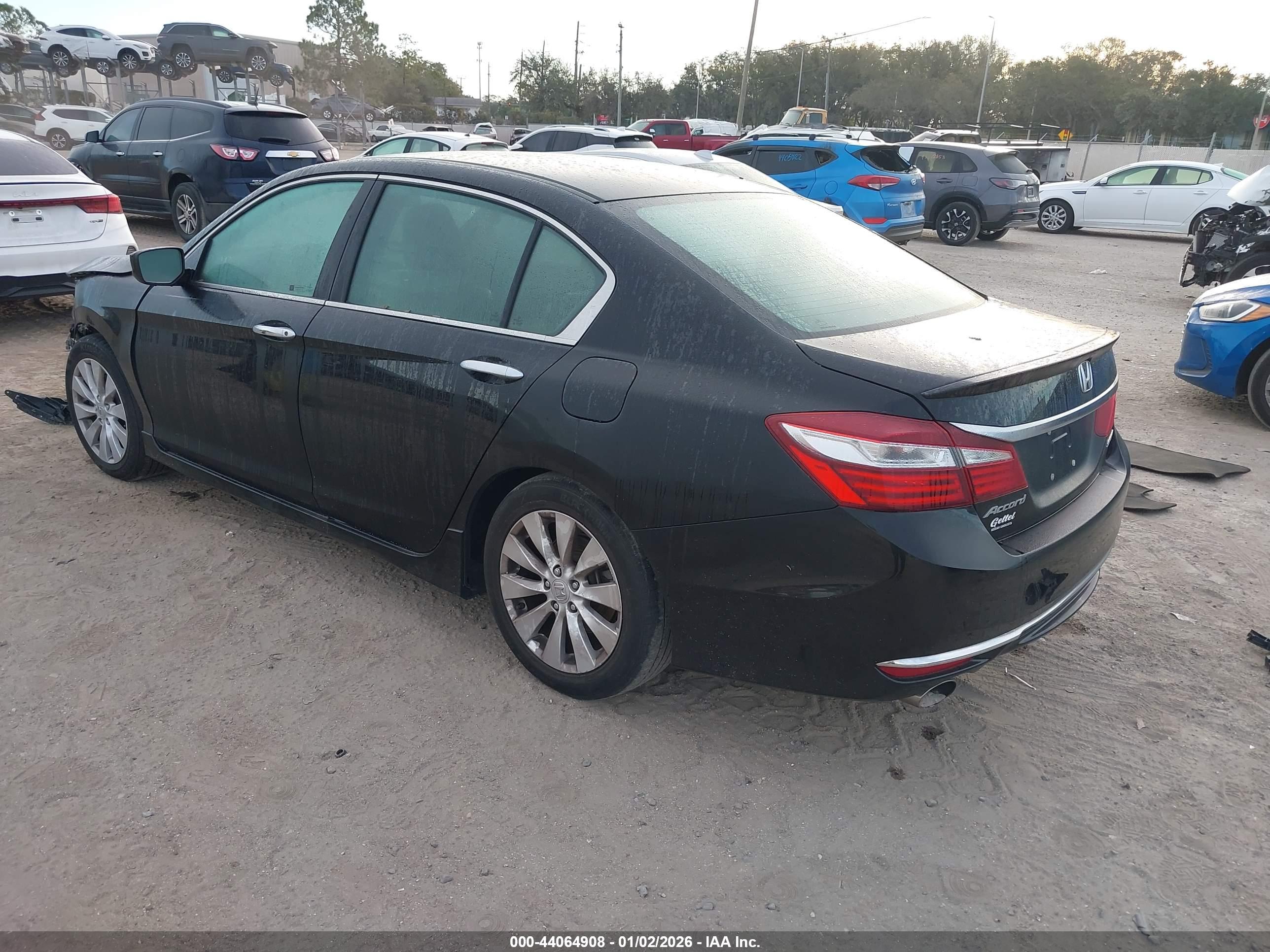 HONDA ACCORD image 3