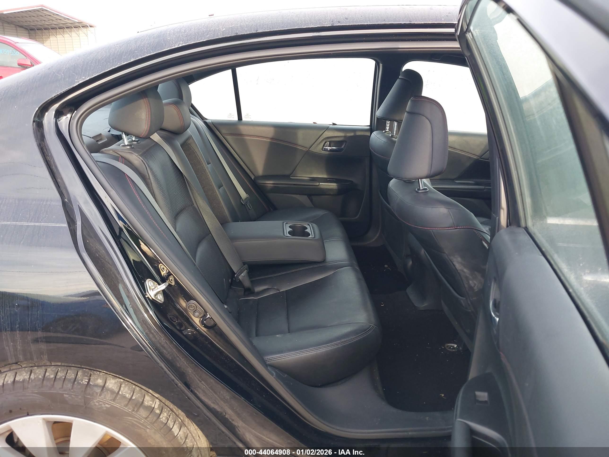 HONDA ACCORD image 8