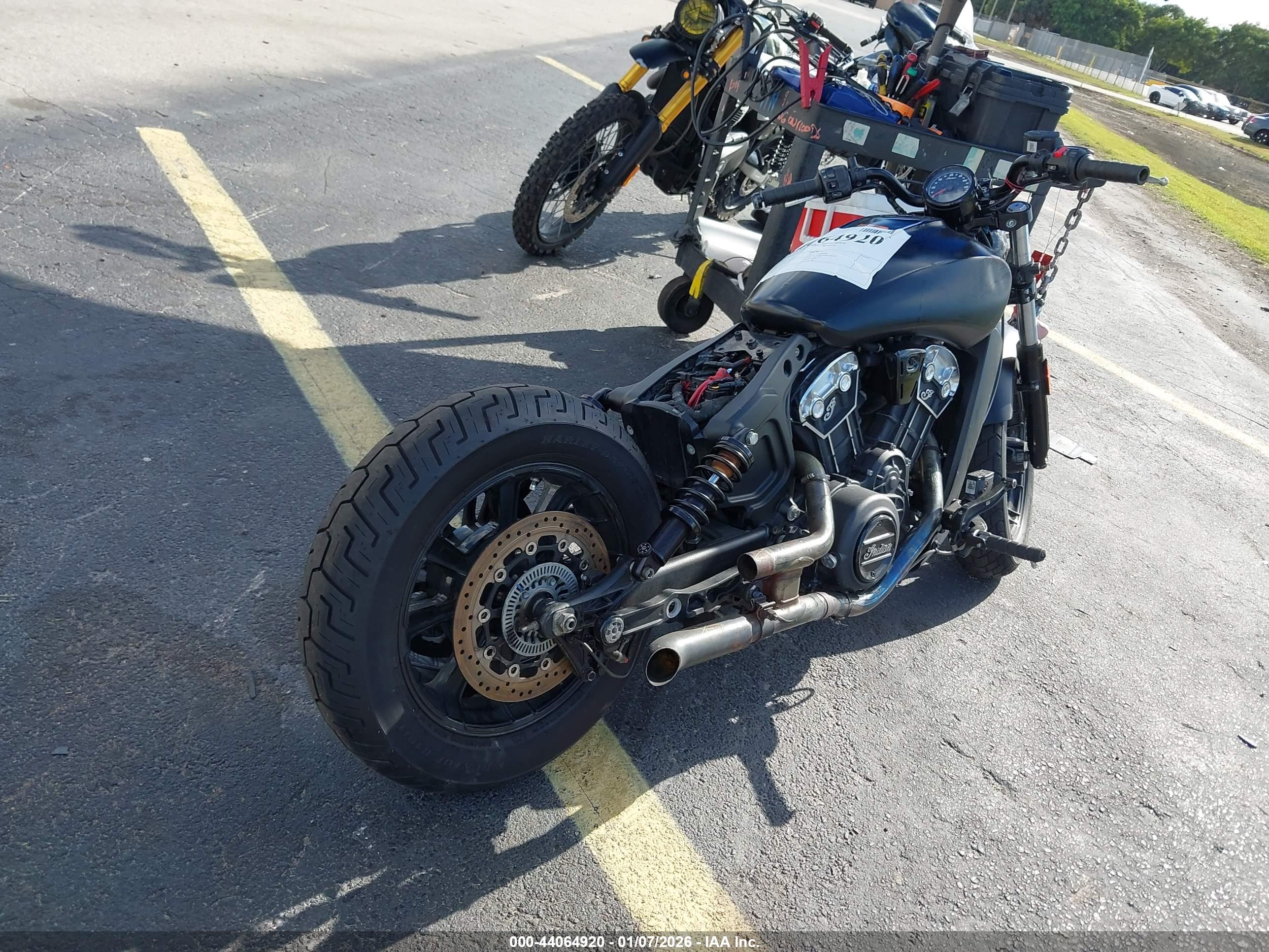 INDIAN MOTORCYCLE image 4