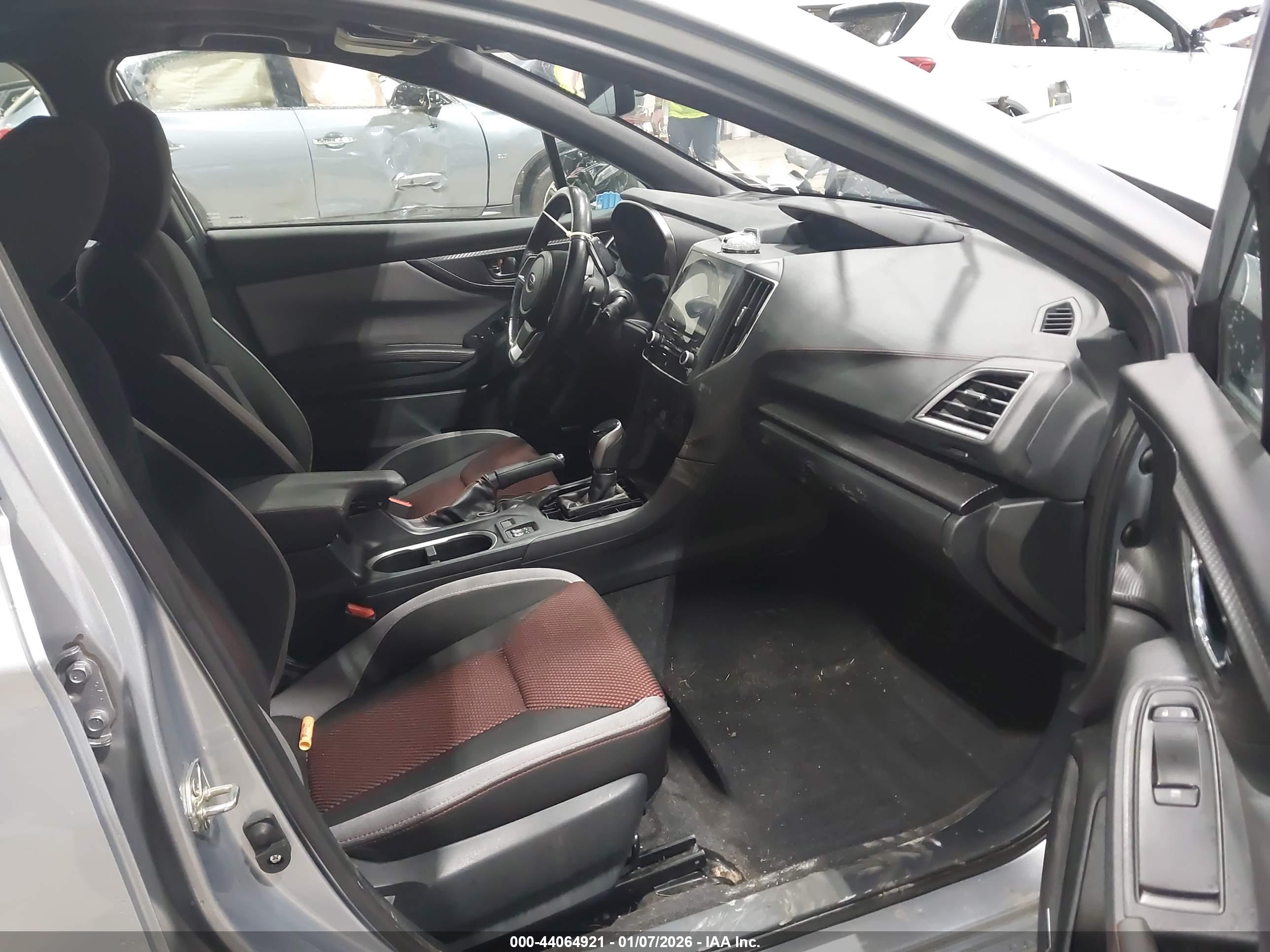 SUBARU IMPREZA image 5