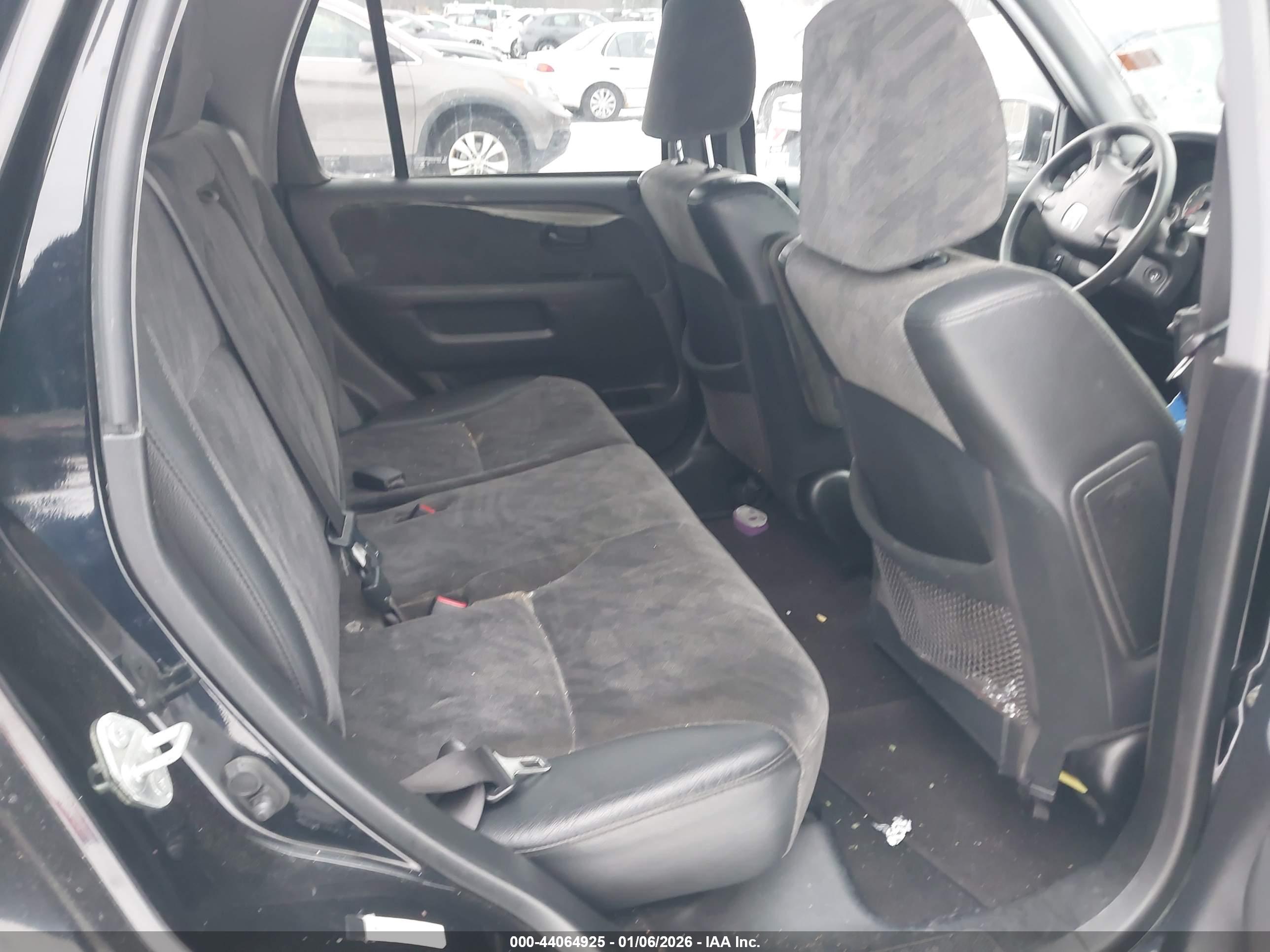 HONDA CR-V image 8
