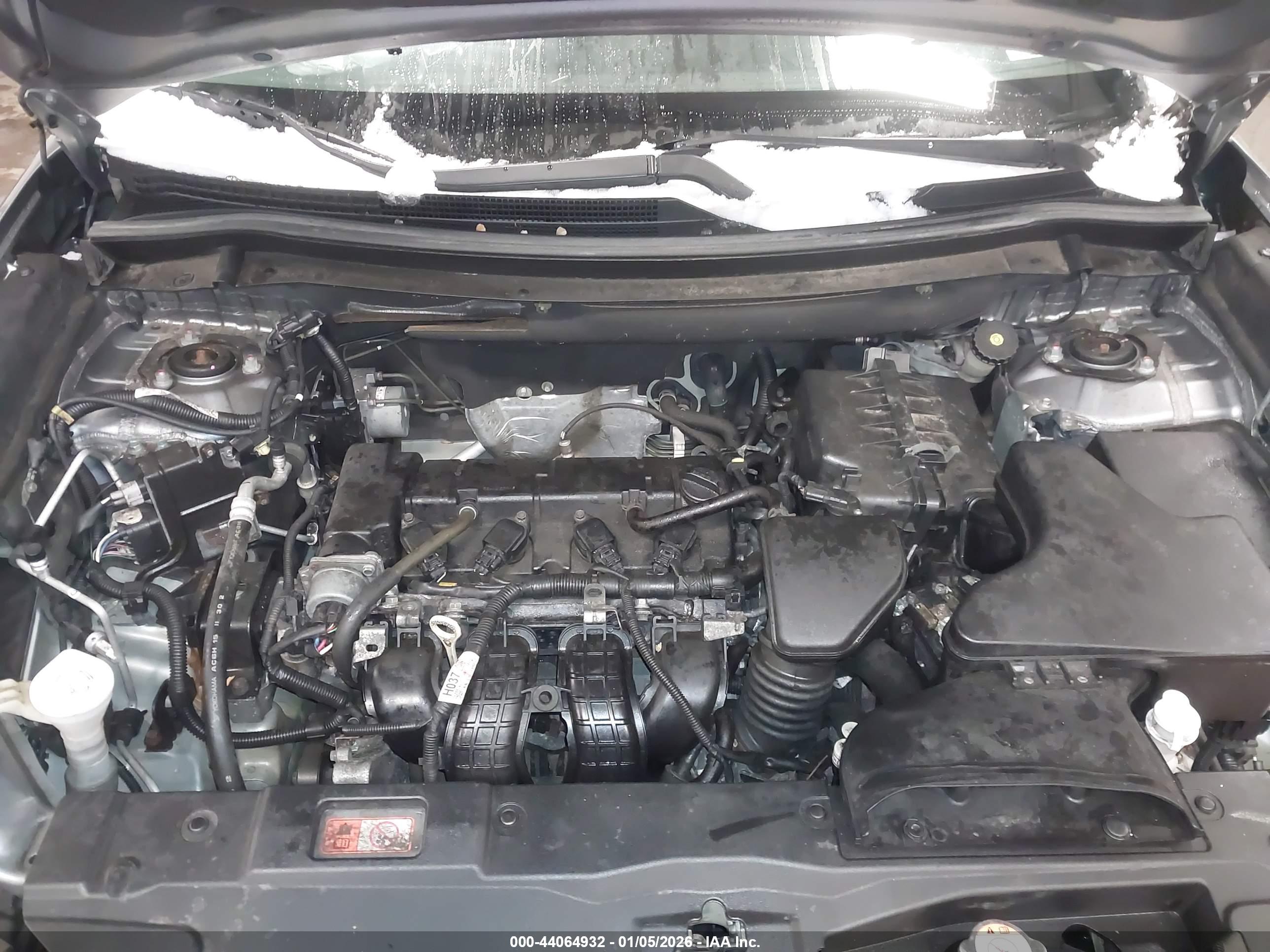 MITSUBISHI OUTLANDER image 10
